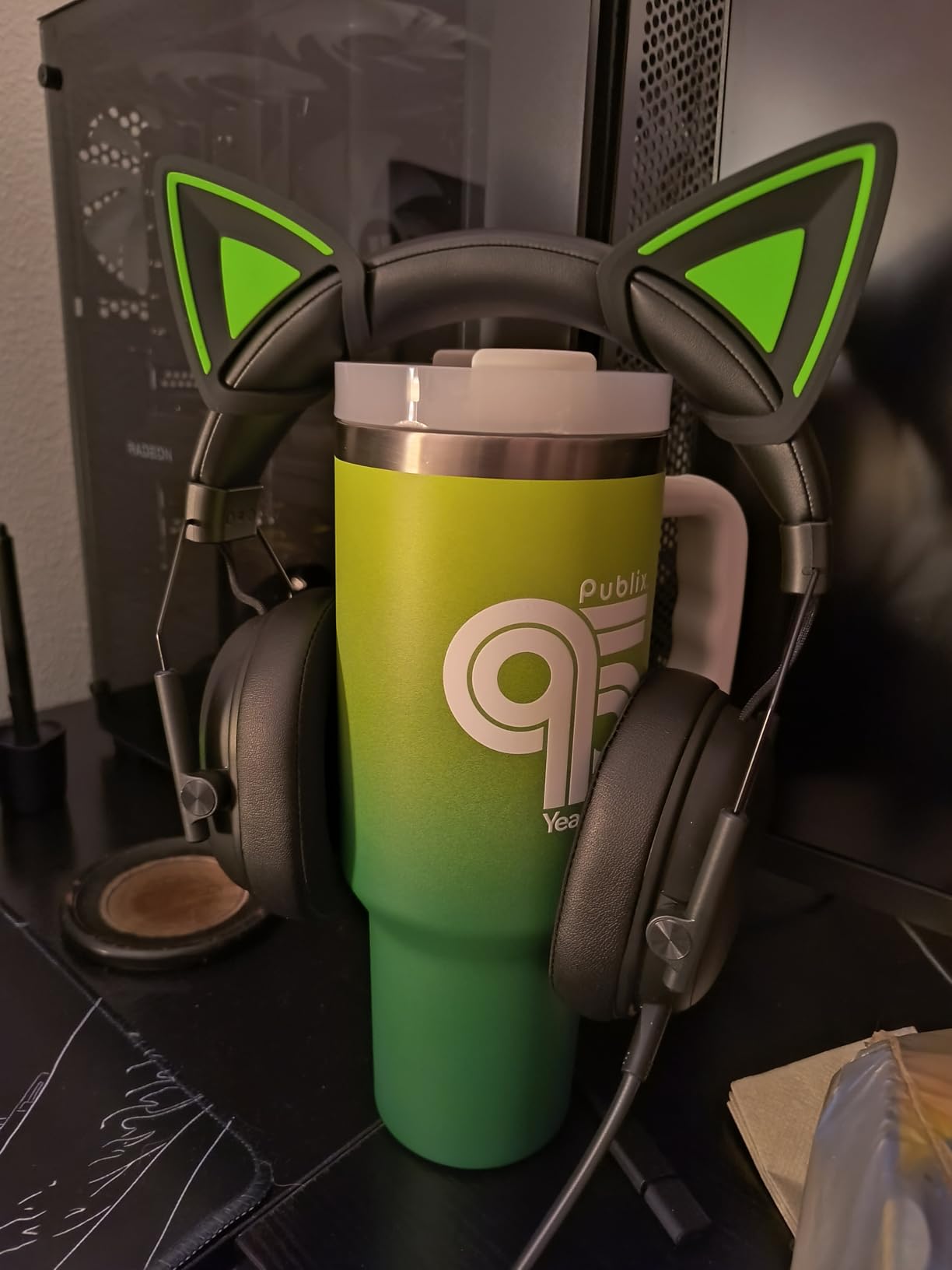 Razer BlackShark V3 X HyperSpeed Wireless Gaming Headset, 50mm Drivers, Cardioid Mic, 2.4GHz/Bluetooth/USB, 70 Hr Battery customer photo 1
