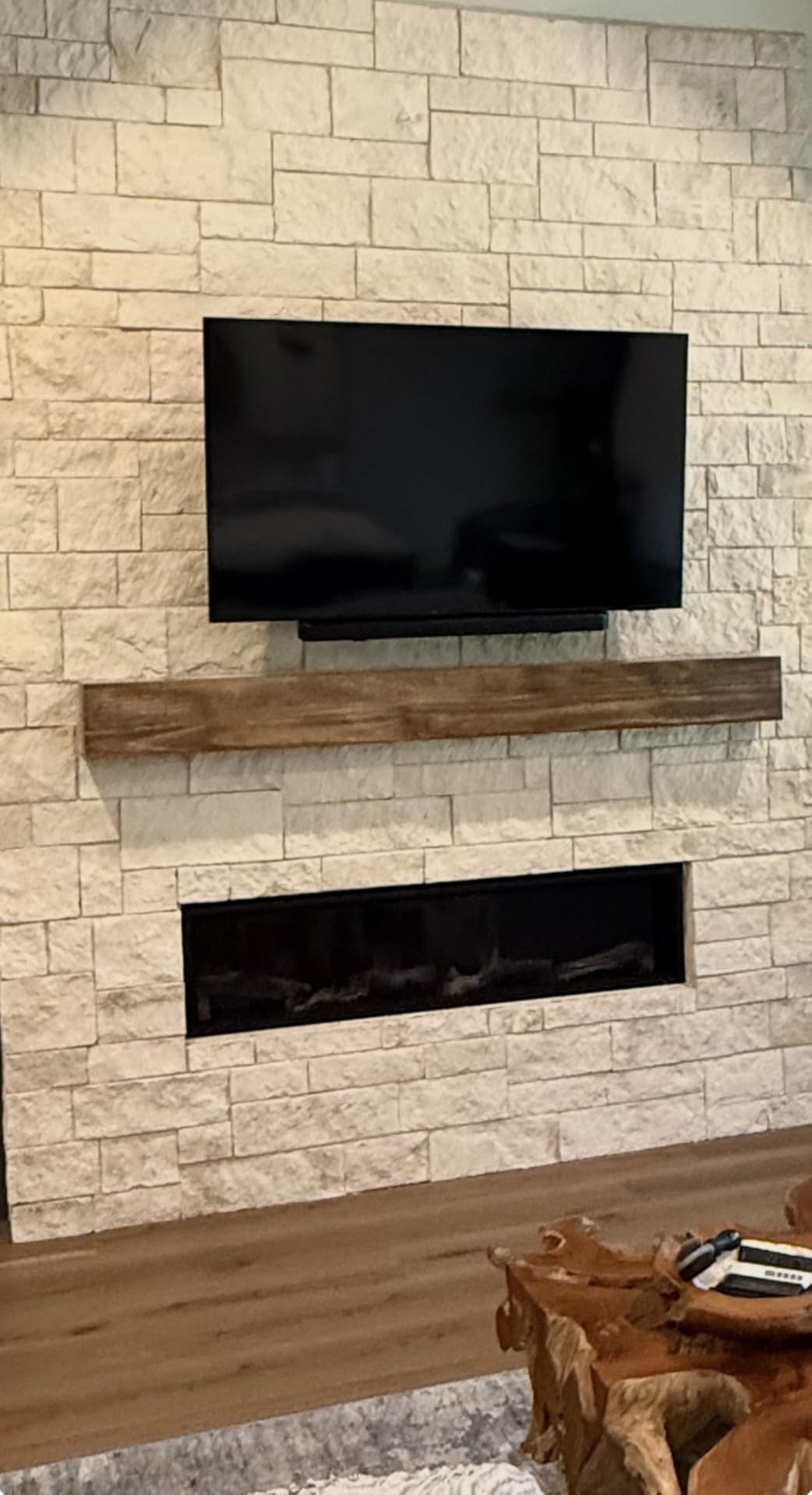 JBL Bar 300MK2-5.0 Channel All-in-one Soundbar with Dolby Atmos, MultiBeam 3.0 & PureVoice 2.0, Easy Sound Calibration, ONE App and Works with Voice Assistant-Enabled Speakers (Black) customer photo 1