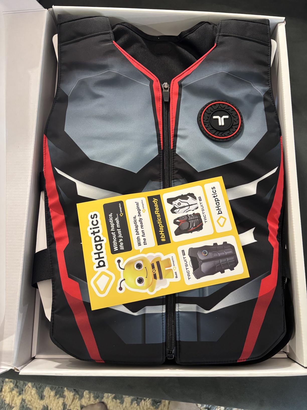 bHaptics Starter Bundle Onyx | TactSuit Air Onyx & TactSleeve for VR & PC Gaming | Sim Racing, Music customer photo 2