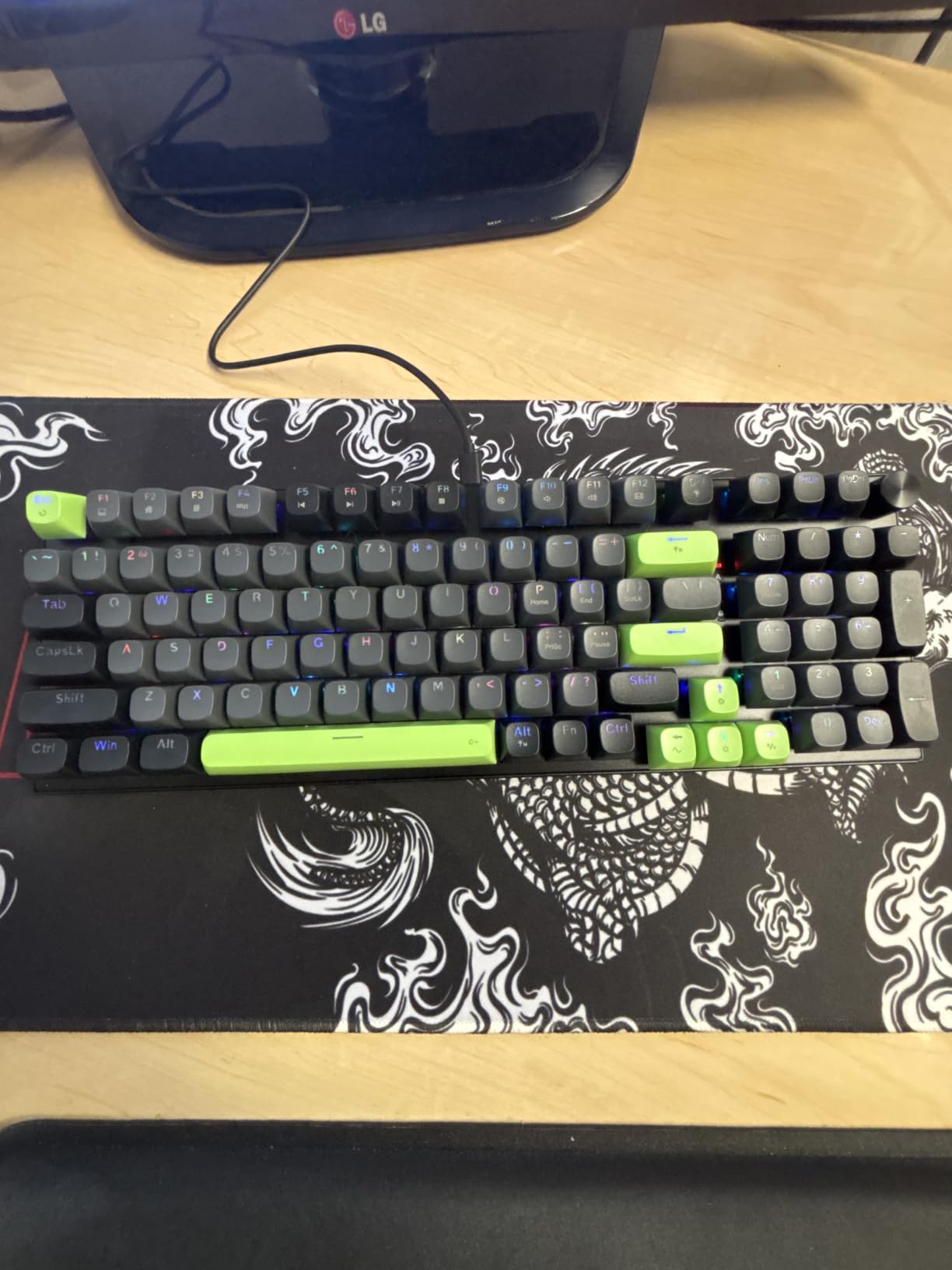 Redragon K686 HE Rapid Trigger Gaming Keyboard, 8K Wired Mechanical Keyboard w/Next-Gen UltraMag 100% POM Silky Magnetic Switch, Dual-Module Floating Patent Structure Design, 2-Layer Noise Dampening customer photo 1