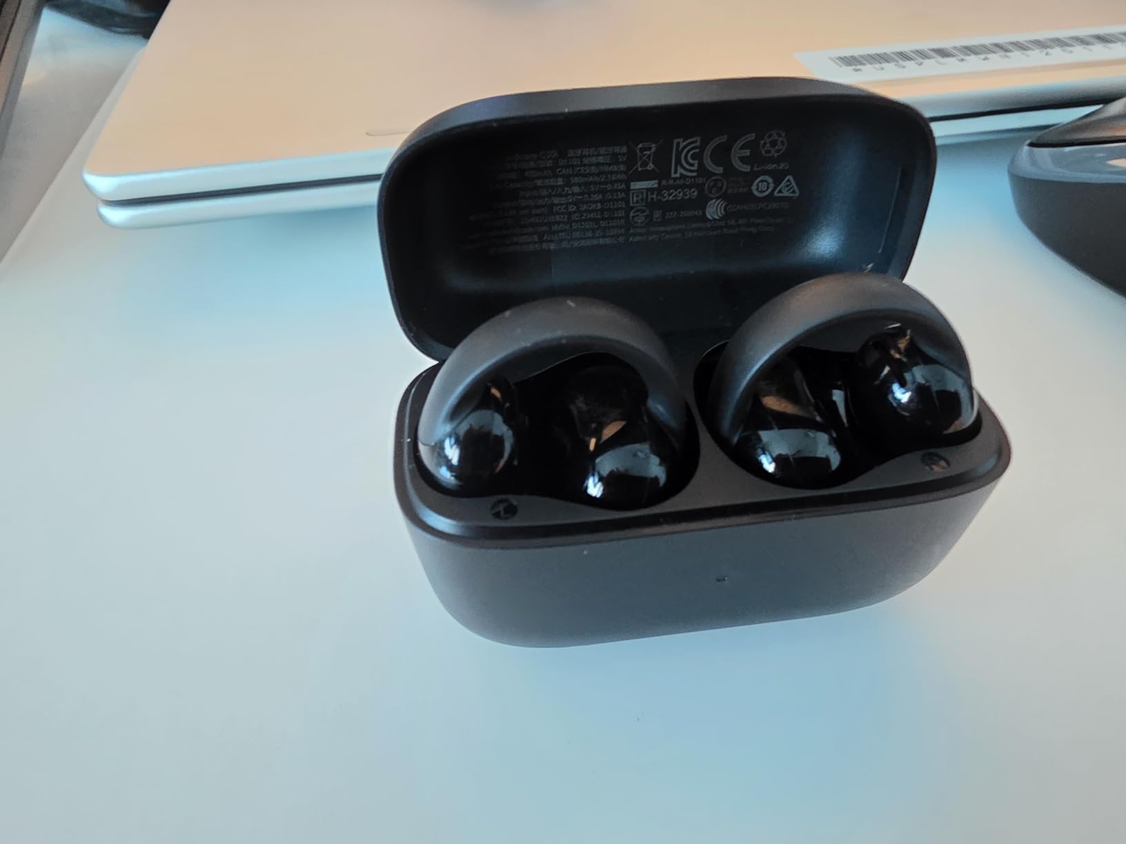 Soundcore C50i by Anker Open Ear Earbuds, Clip-On Headphones Over Ear for Running Workout, 12mm Drivers Powerful Bass, IP55 Waterproof, Bluetooth 6.0 Hi-Res, FlexiClip Design customer photo 2