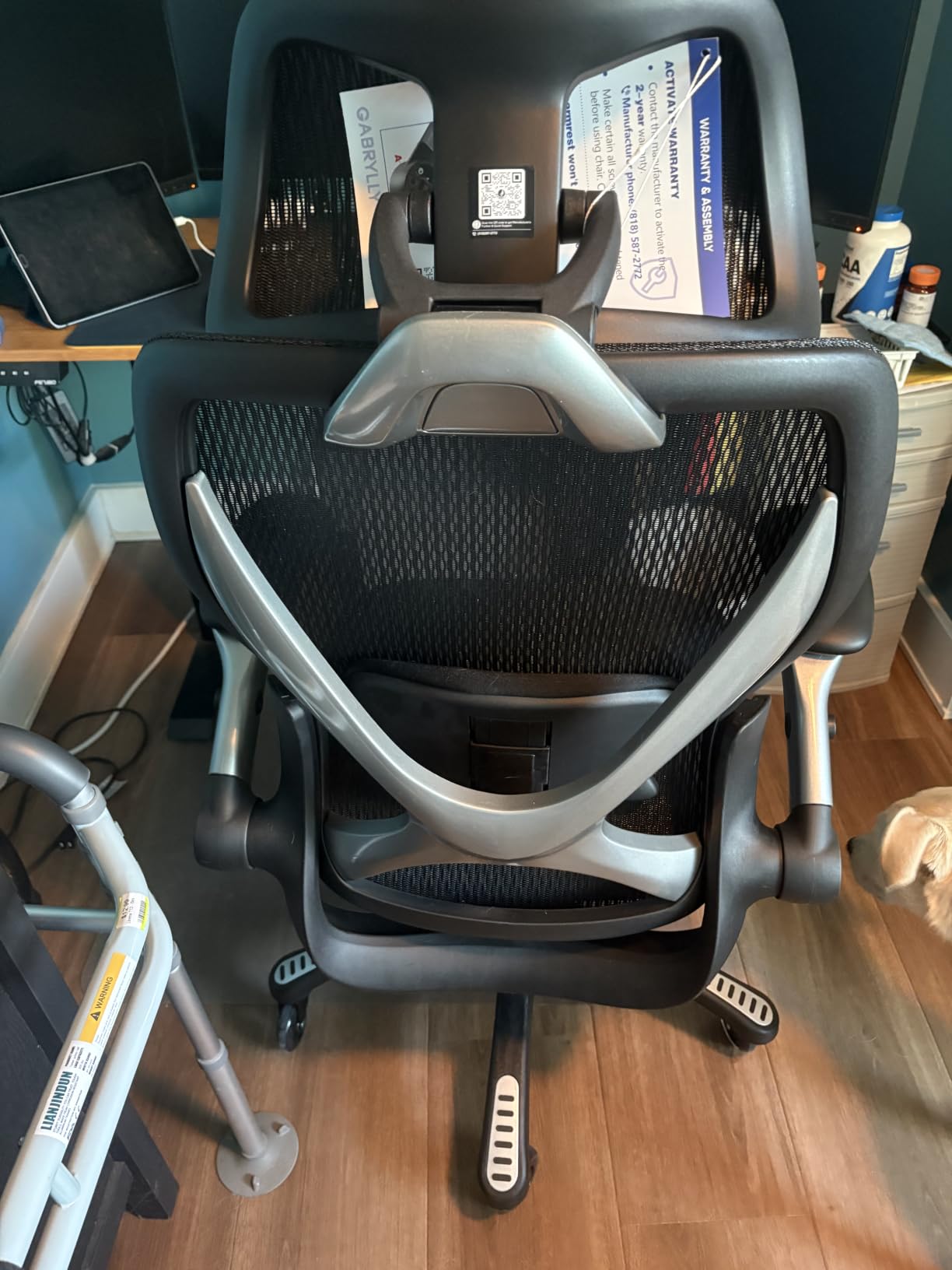 GABRYLLY Ergonomic Office Chair with Footrest, 135-Degree Reclining Desk Chair with Adjustable Lumbar Support, 3D Armrest, Headrest & Large Steel Base, 300LBS Heavy Duty Mesh Chair customer photo 2