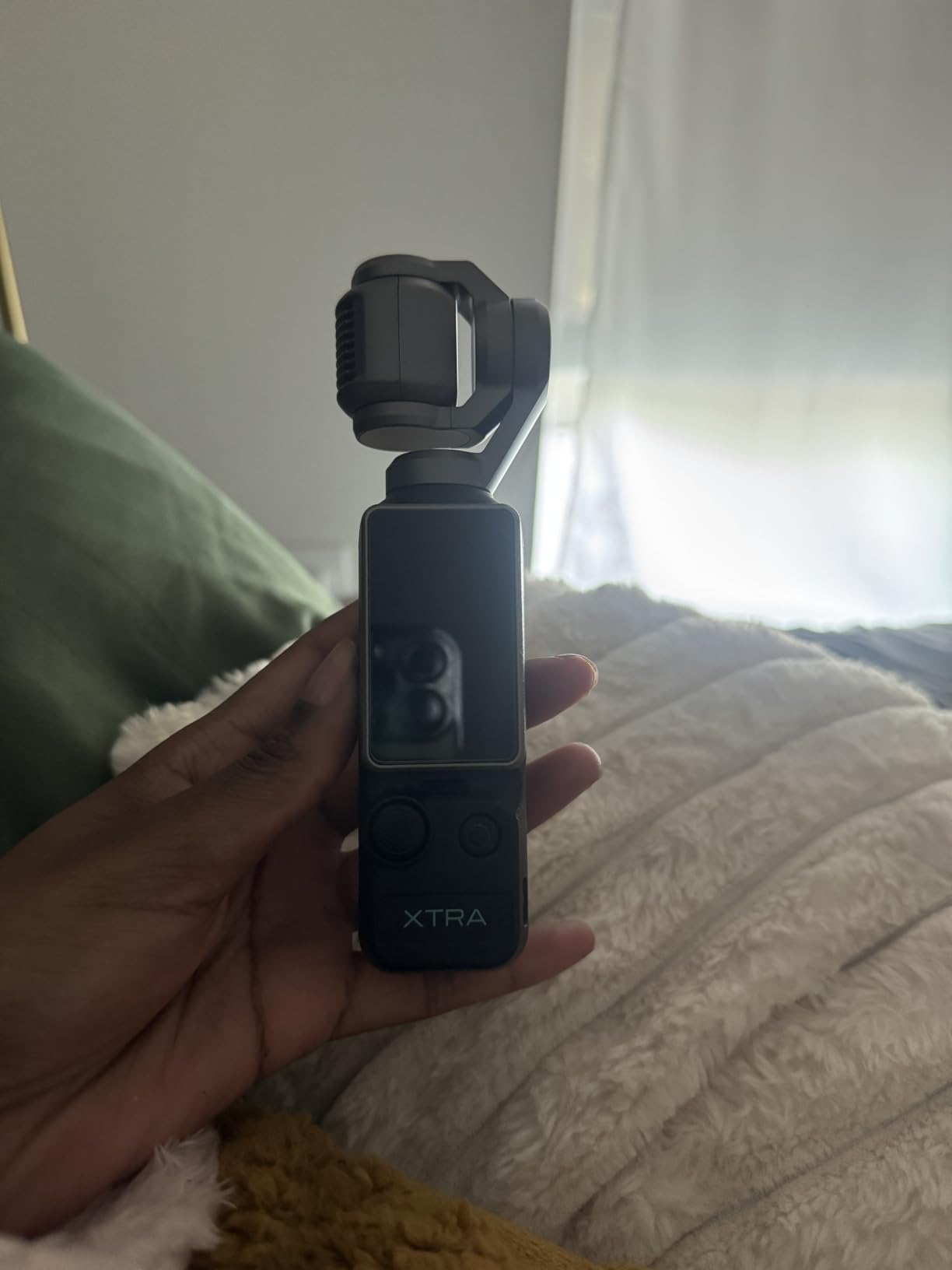 Xtra Muse, Vlogging Camera with 1'' CMOS & 4K/120fps Videos, Pocket Camera with 3-Axis Gimbal Stabilizer, Fast Focusing, Face/Object Tracking, Digital Video Camera for Photography, Digital Camera customer photo 2