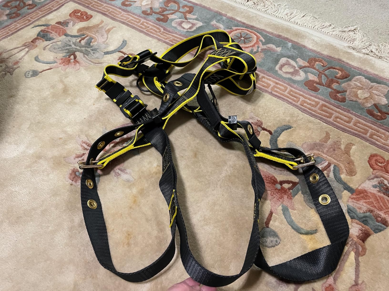 KJE Safety Harness Fall Protection Kit - Construction Roof Full Body Harness w/Detachable 6FT Shock Absorbing Lanyard & Hook, ANSI/OSHA customer photo 2