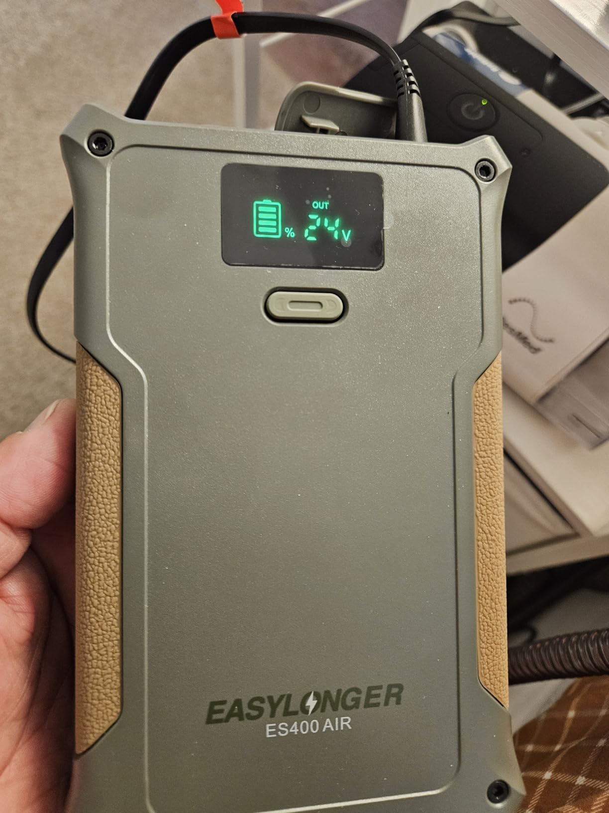 EASYLONGER ES400 AIR CPAP Battery Backup, 148Wh One-Night CPAP Power Supply for ResMed S9, AirSense 11/10, AirCurve 10/11, AirMini, DreamStation/2 customer photo 2