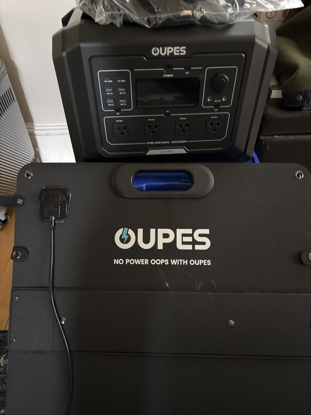 OUPES 2000W Solar Generator with Panels Included, 36Min Fast Charge, 1024Wh LiFePO4 Portable Power Station w/ 100W Panel, for Camping Road Trips Picnics Home Backup Emergency customer photo 1