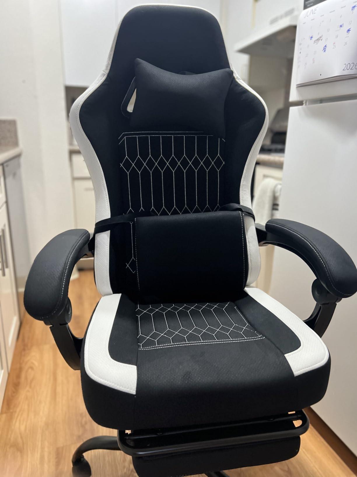 DUMOS Gaming Chair with Linkage Armrests, Video Game Chairs with Pocket Spring Cushion, Ergonomic Computer Silla Gamer Office Desk Chair with Footrest for Adults & Students, Black customer photo 1