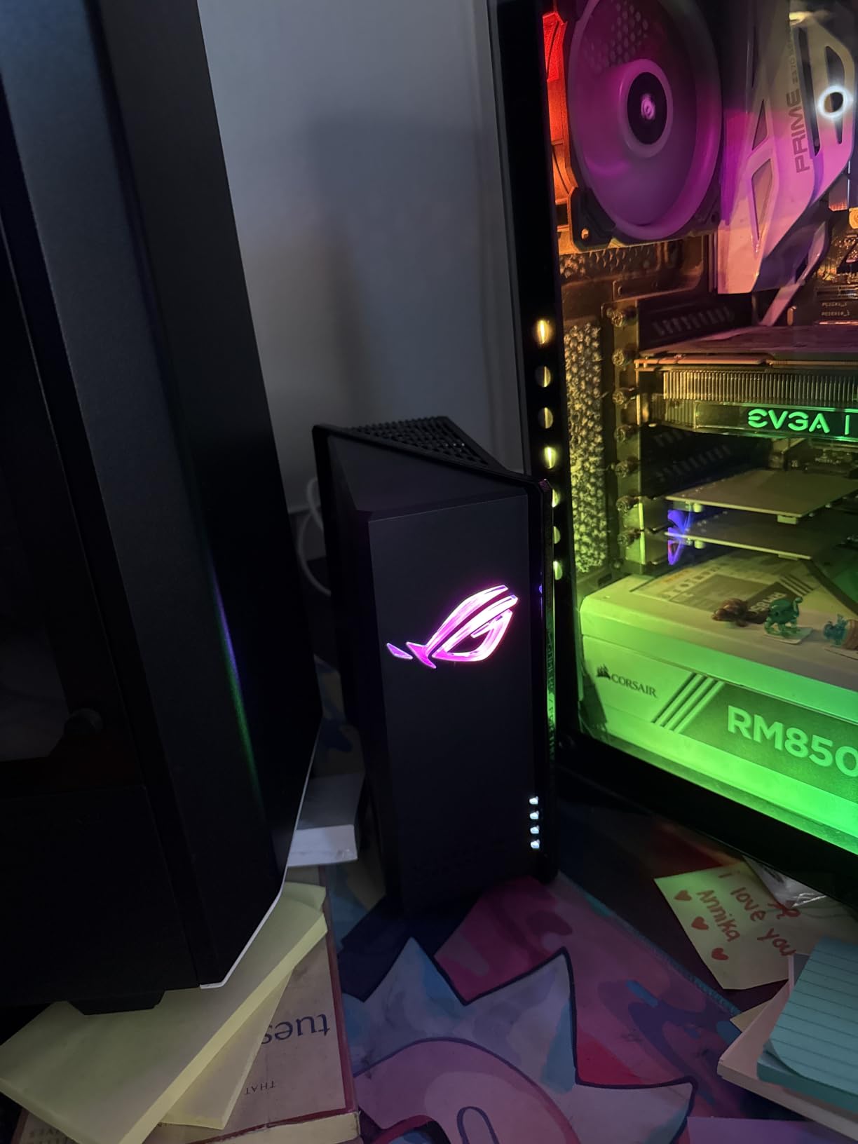 ASUS ROG Strix GS-BE12000 WiFi 7 Tri-Band Router, 12000 Mbps, 20G Wired Capacity, 3,000 sq. ft. Coverage, 2.0GHz Quad-core CPU, Game Acceleration, Triple-Level Security, AiMesh Compatible customer photo 1