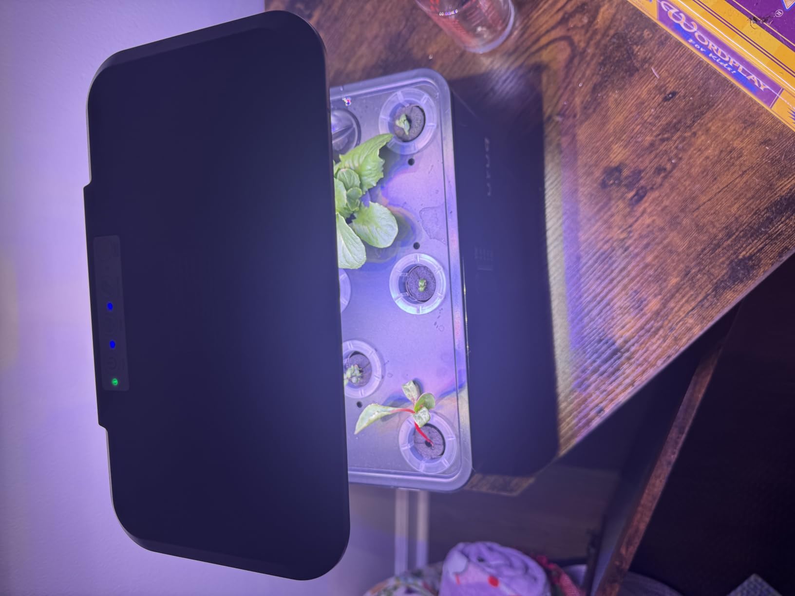 URUQ 8 Pods Hydroponics Growing System with LED Grow Light - Black customer photo 2
