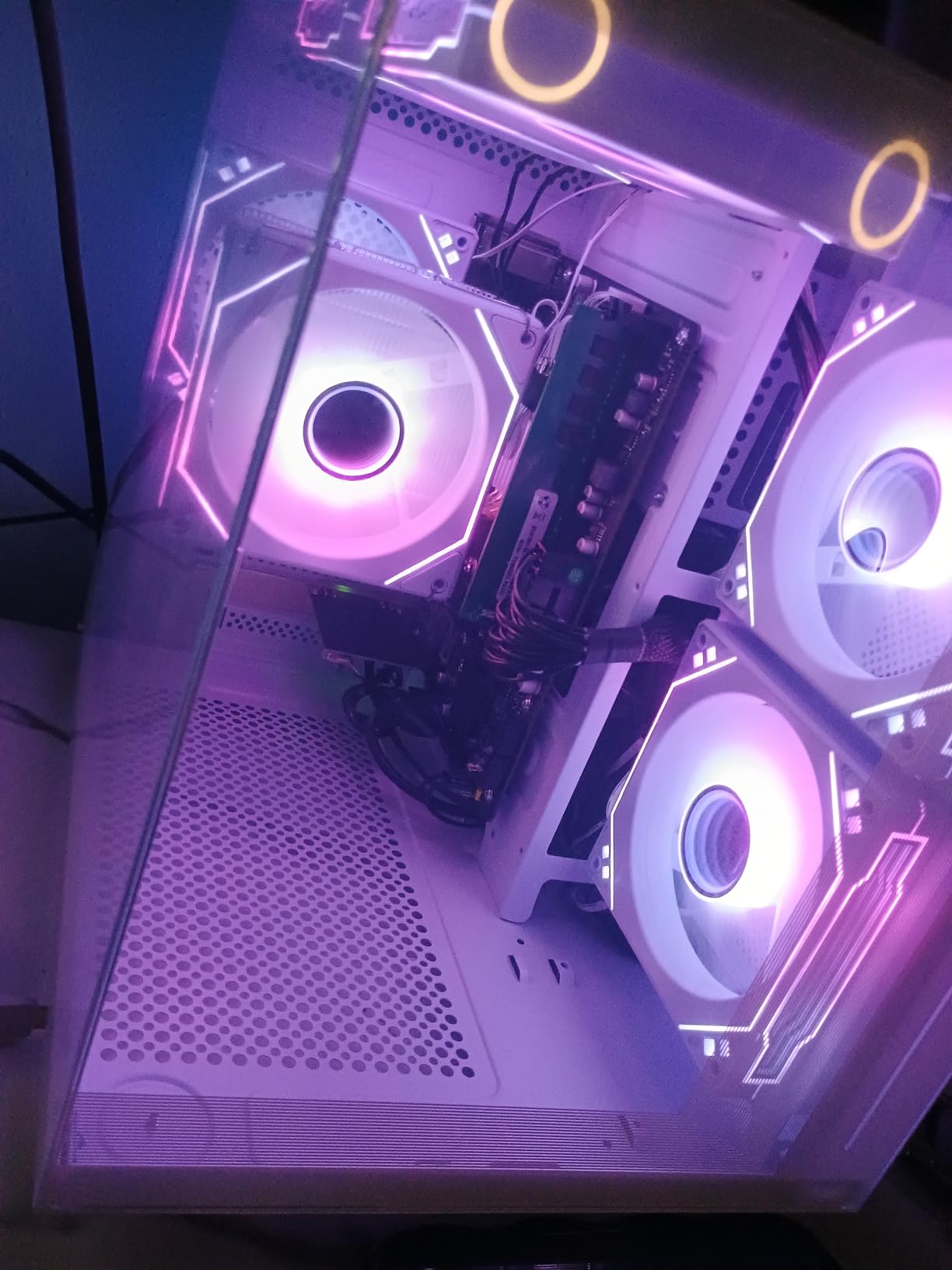 suevery Pre-Built Gaming PC | 16G DDR4 3200MHz RAM | AMD Ryzen5 6Cores 3.6G Up to 4.1G | PCIE 512G SSD | RTX 3050 6G | Wi-Fi 6 Tower White Everyday Use Desktop Computer Home customer photo 2