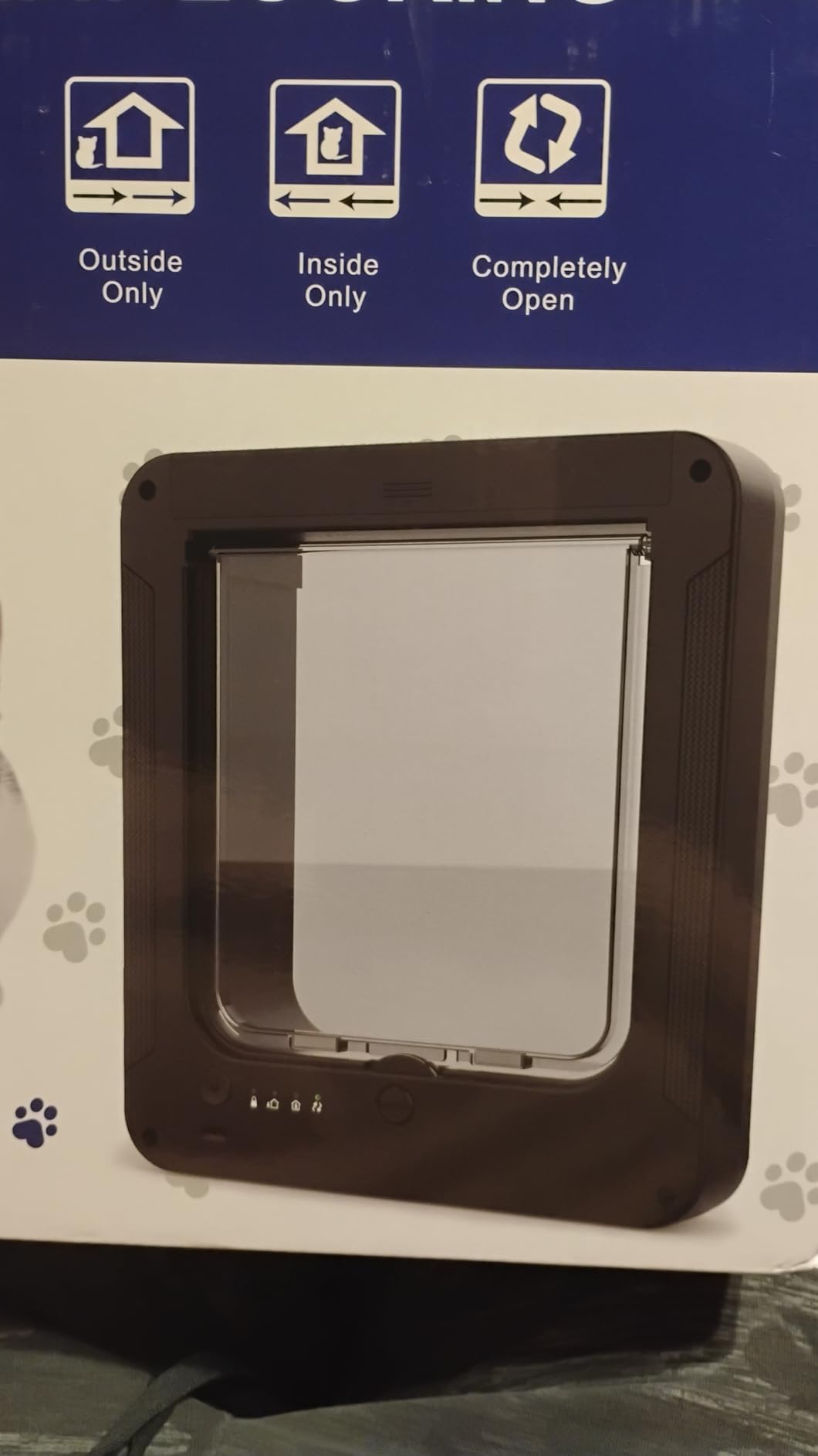 Smart Cat Door with 4 Collar Sensor Key, RFID Cat Door Collar Activated with Remote Control, 4 Way Locking Cat Flap Automatic Pet Door Interior & Exterior(White) customer photo 1