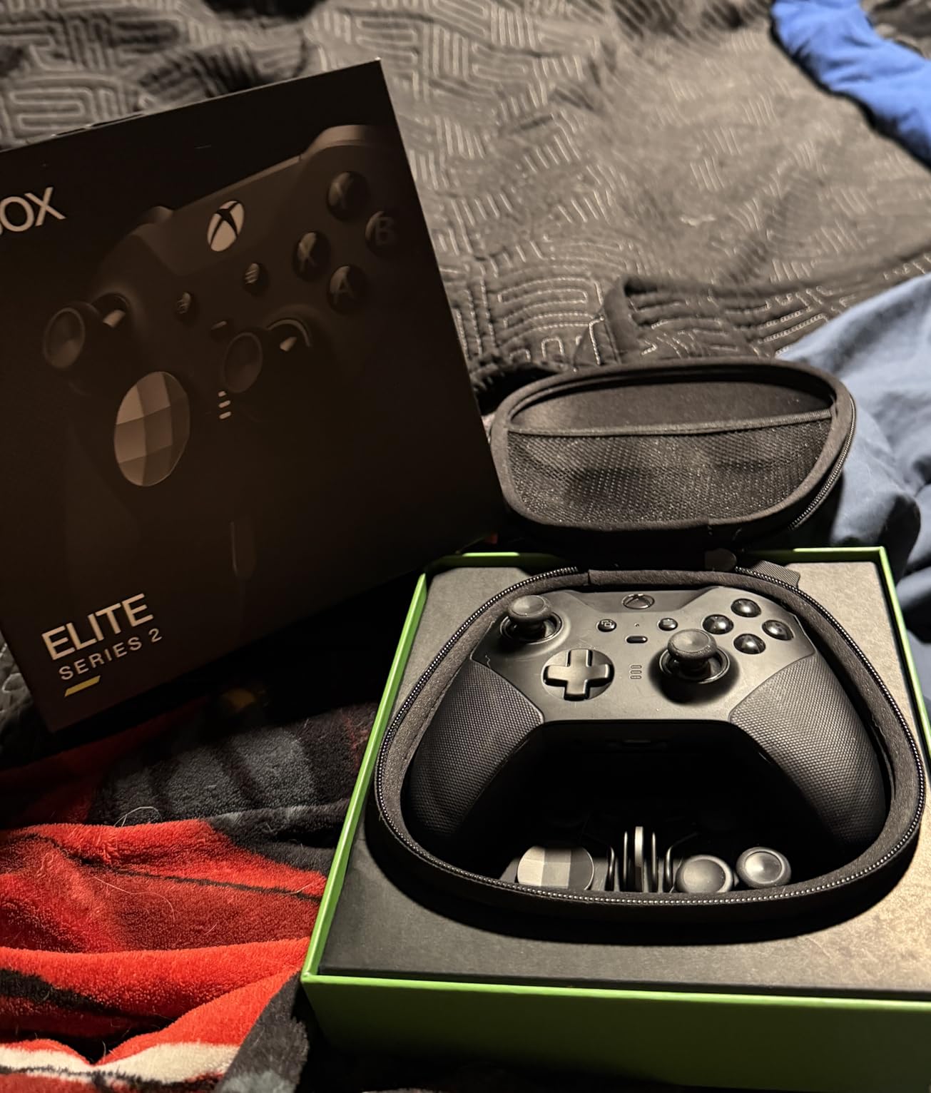 Xbox Wireless Gaming Controller | Elite Series 2 Core | Soft Melon | Consoles, PCs, TVs, mobile, and more | Adjustable Thumbsticks | Trigger Locks customer photo 1