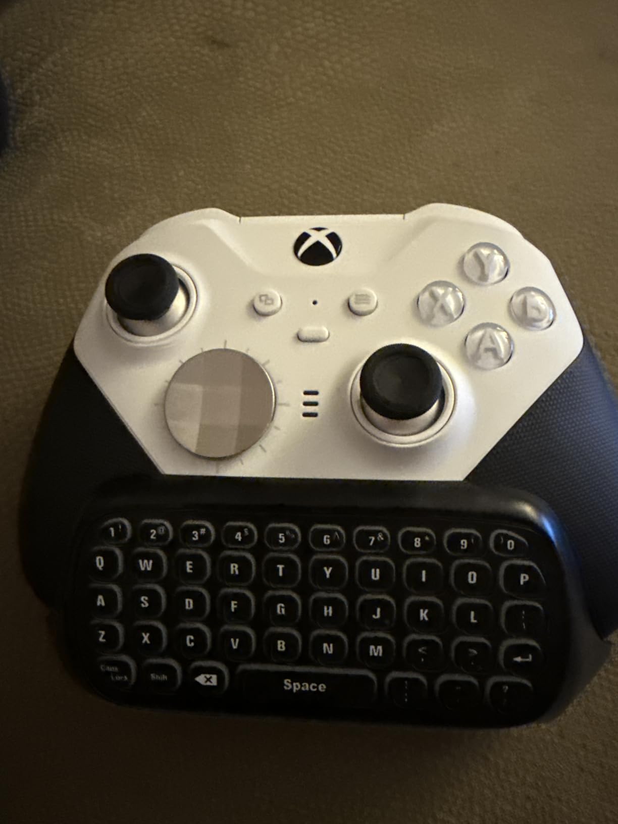 Xbox Wireless Gaming Controller | Elite Series 2 Core | Soft Melon | Consoles, PCs, TVs, mobile, and more | Adjustable Thumbsticks | Trigger Locks customer photo 2