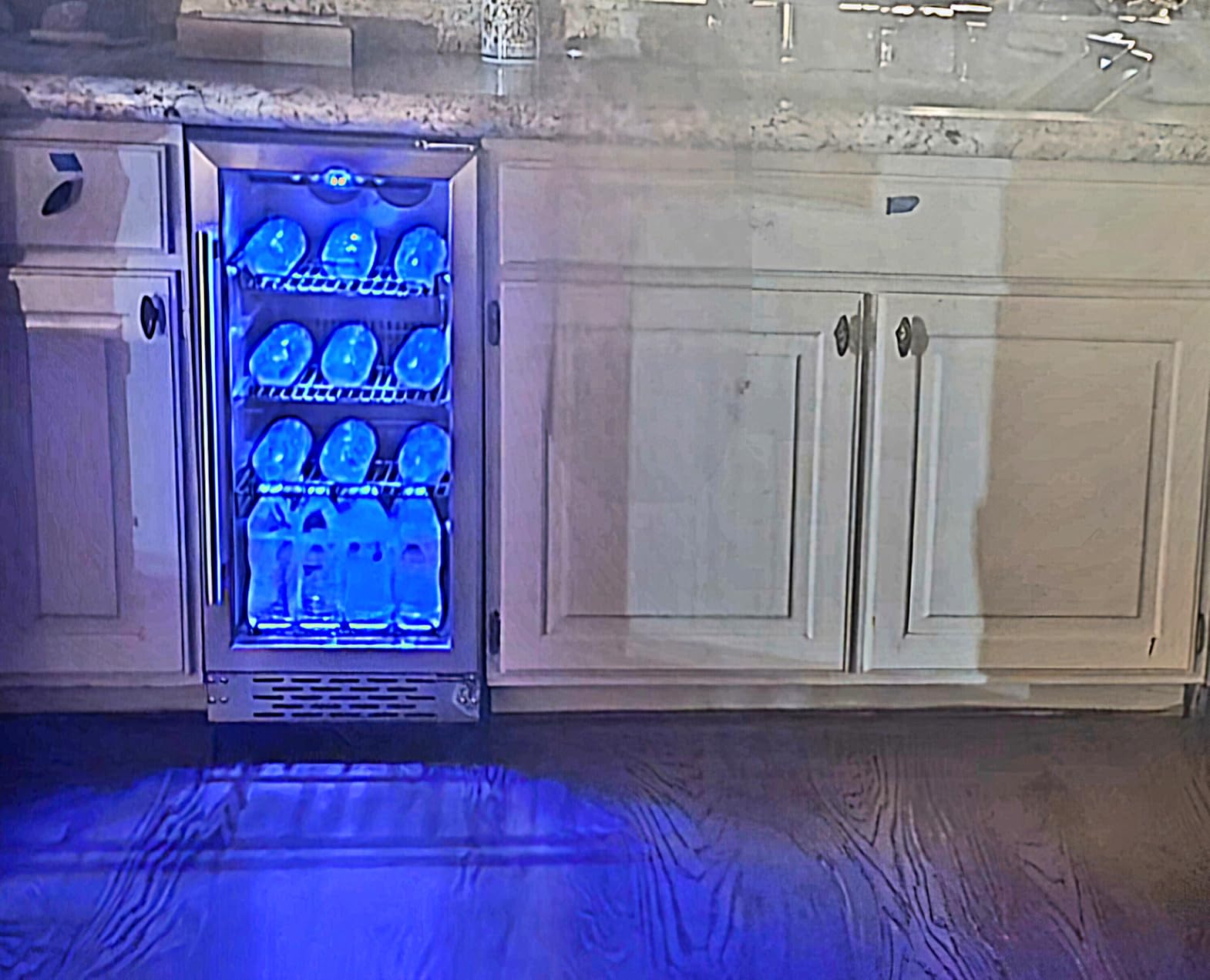 Phiestina Beverage Refrigerator 24Inch 172 Cans Indoor/Outdoor Cooler customer photo 1