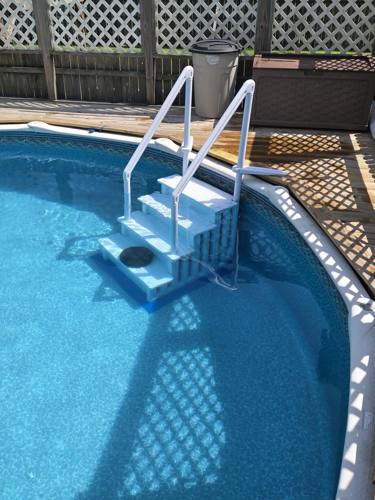 XtremepowerUS Above Ground Swimming Pool Ladder and 4-Step System with Handrails, Heavy-Duty Entry Ladder for Deck to Pool Access customer photo 1
