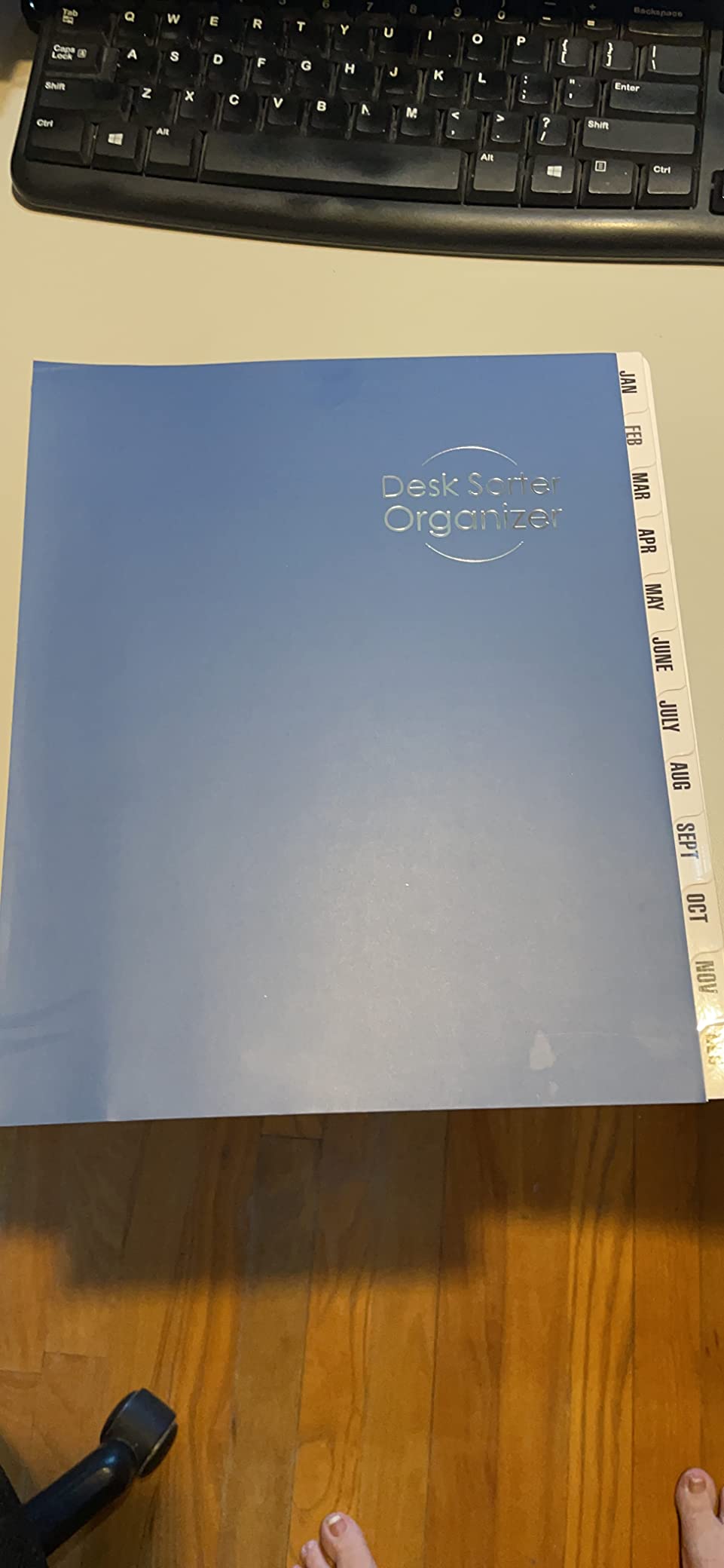 Smead Desk File/Sorter, Daily (1-31) and Monthly (Jan-Dec), 43 Dividers, Letter Size, Dark Blue (89235) customer photo 1