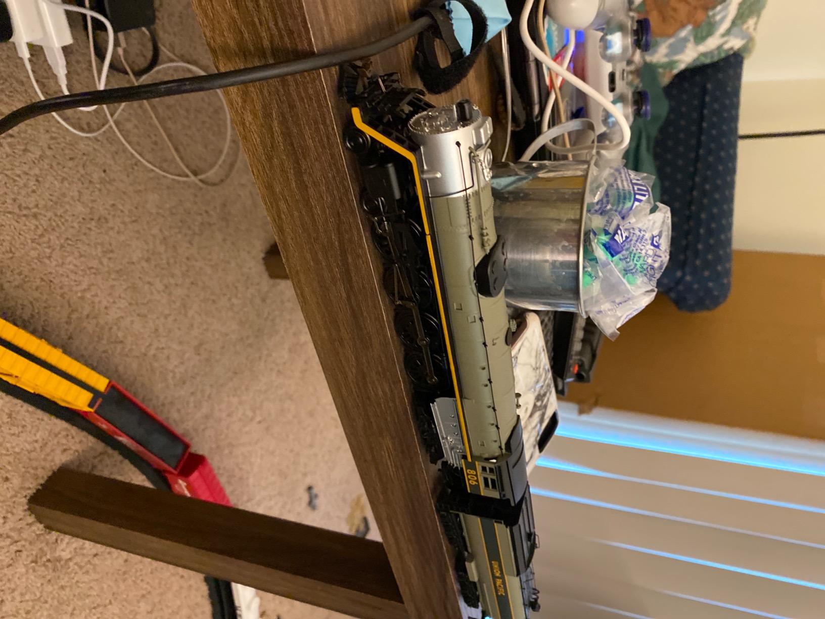 Bachmann Trains - Overland Limited Ready To Run Electric Train Set - HO Scale | Complete Starter Set, Locomotive, Rolling Stock, Track, Power Pack and Speed Controller, Build Your Model Railroad, 614 customer photo 1