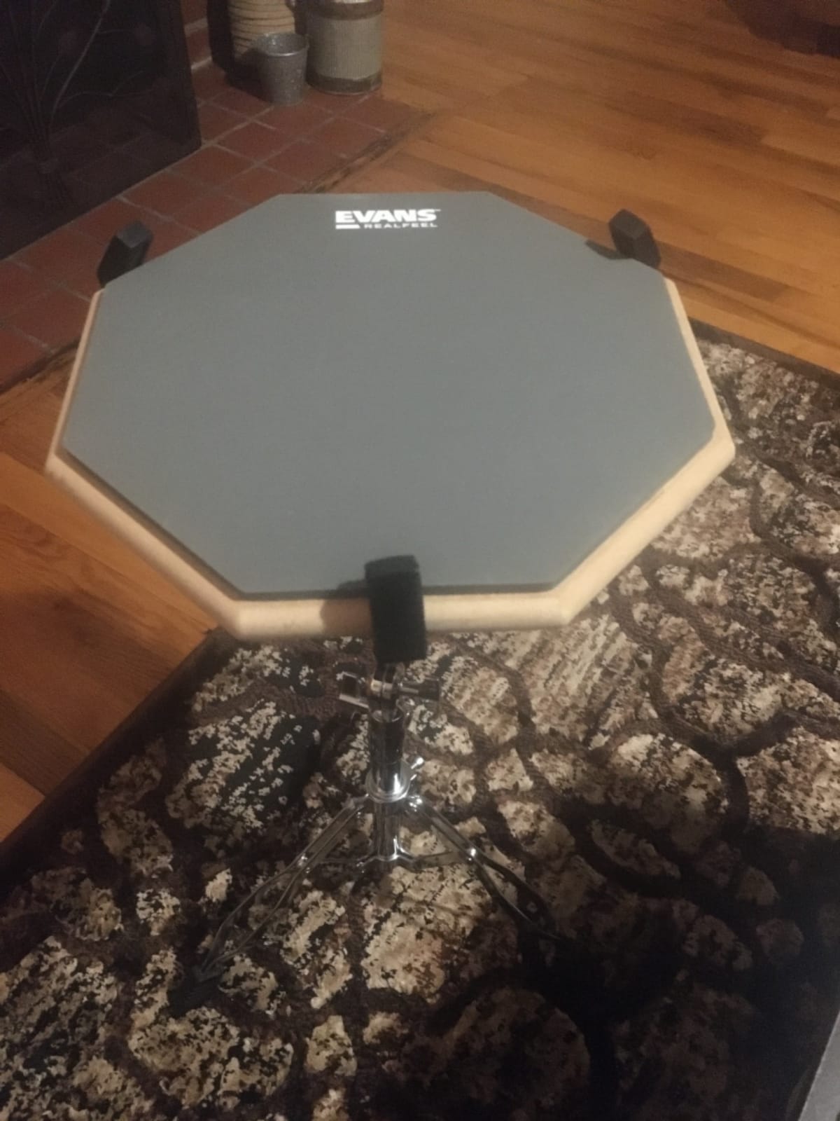 Evans RealFeel Single-Sided Drum Practice Pad, 12 Inch customer photo 1