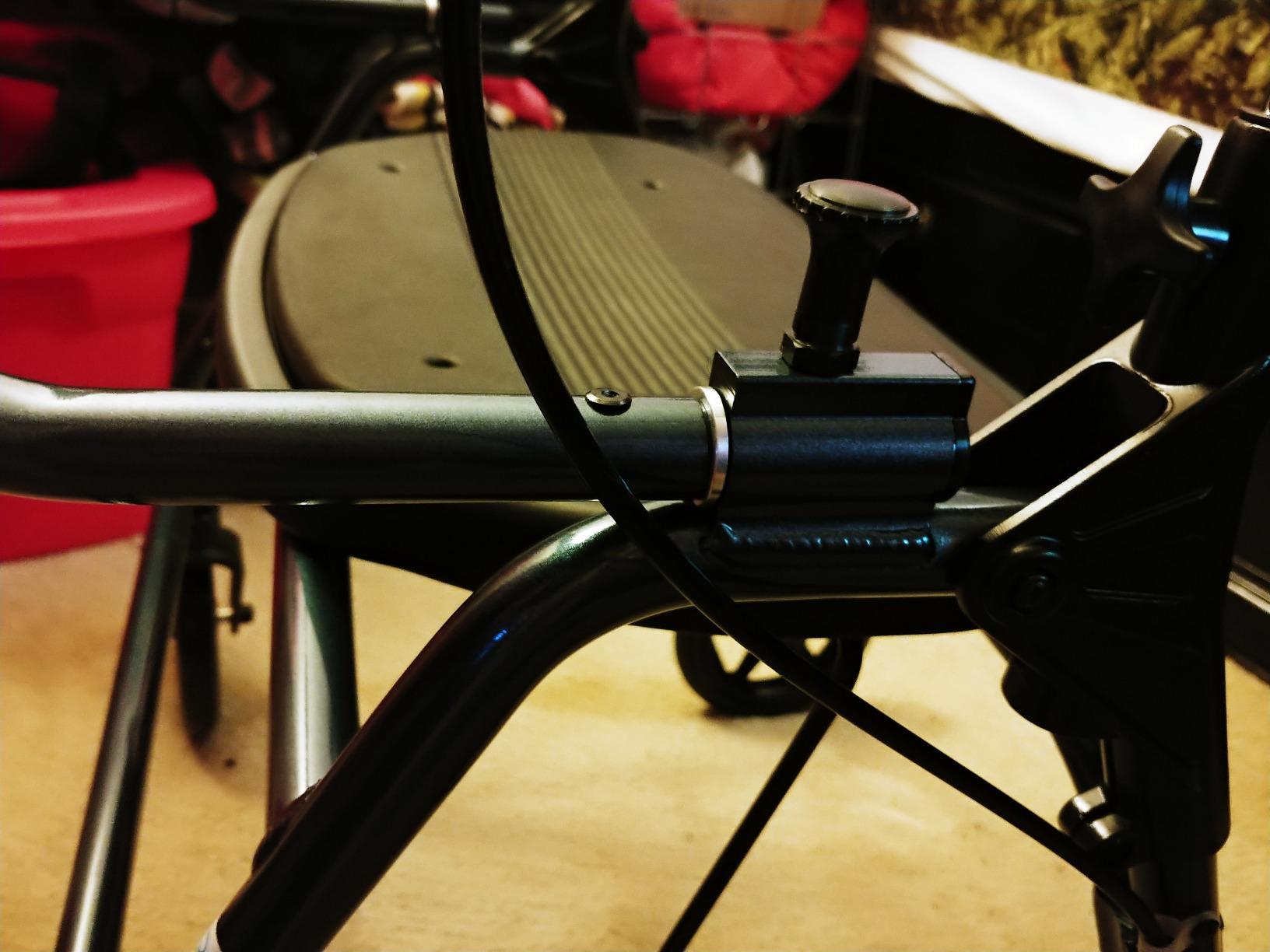 NOVA Mighty Mack Heavy Duty Bariatric Rollator Walker, Rolling Walker with 500 lb. Capacity, Locking Hand Brakes, Padded Seat & Front Basket, Adjustable Height 5'5