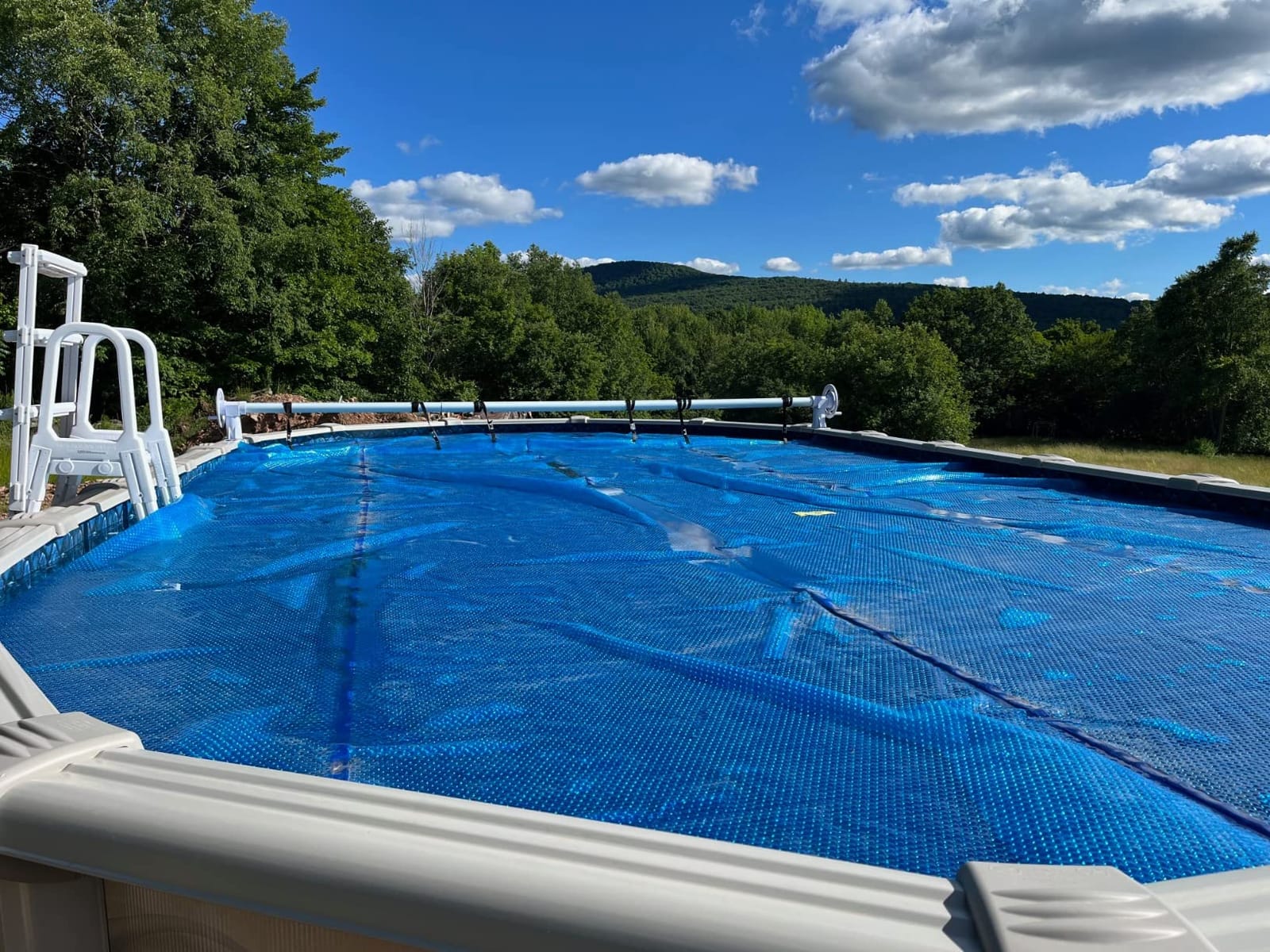 Sun2Solar Solar Cover White Reel System for Round or Oval Above-Ground Swimming Pools | Fits Pools up to 21-Feet Wide Without Decking | Easy One-Person Operation customer photo 2