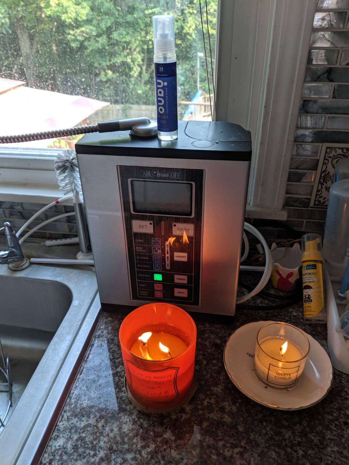 Aqua Ionizer Deluxe 9.0 Aqua-Ionizer Pro Alkaline Water Ionizer Machine customer photo 1