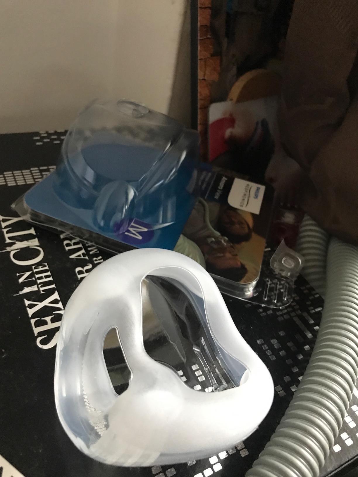 Respironics Amara View CPAP Full Face Mask Cushion - Medium customer photo 1