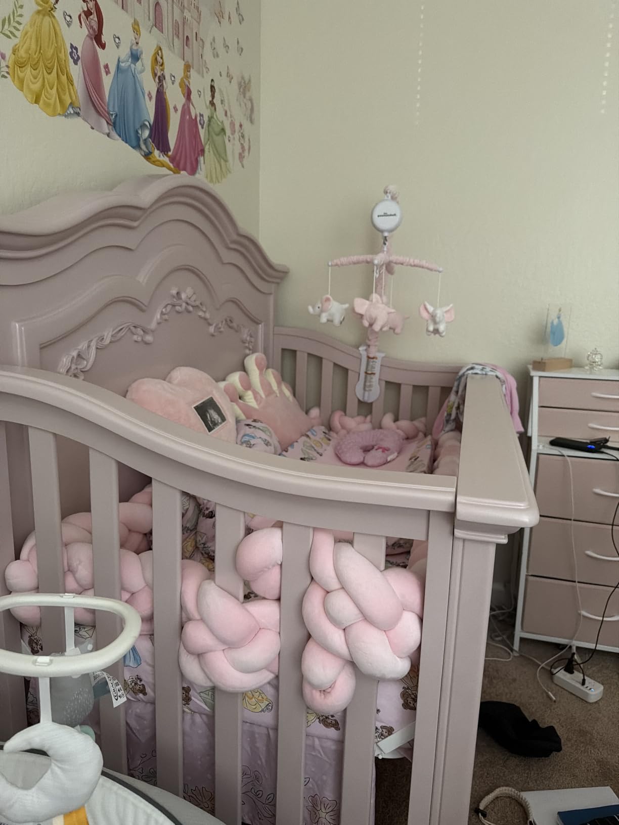 Evolur Aurora 5-in-1 Convertible Full Size Baby Crib, Ivory Lace | Wooden Nursery, 3-Position Mattress Support, Converts to Toddler, Day and Full Size Bed, Queen Anne Feet, BSA Verified customer photo 1