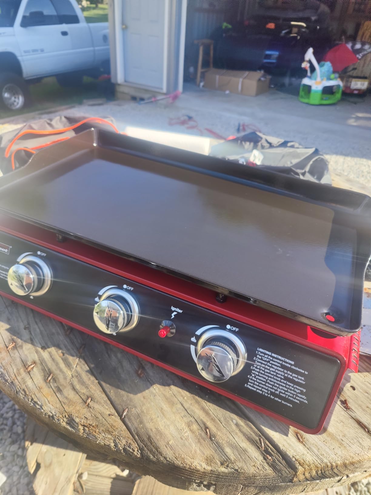 Royal Gourmet PD1301R 3-Burner Tabletop Propane Gas Griddle with Cover | 24 Inch Portable Griddle, Red customer photo 1