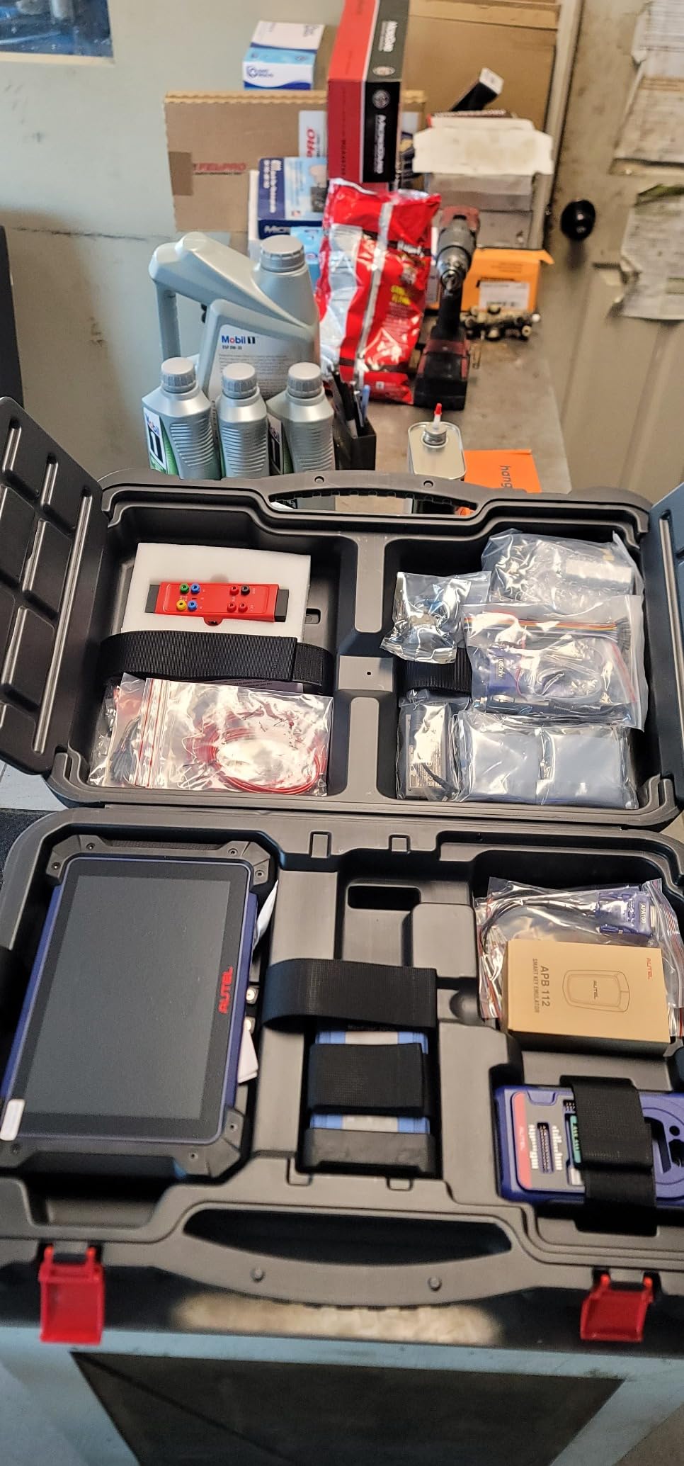 Autel MaxiIM IM608S II Bundle 2026 Global Version of IM608 PRO II, OS10 | W/ XP400 PRO APB112 GBOX3, Bidirectional Tool ECU Function as Elite II Pro, 4K+ Test, 40+ Reset, OE Full Sys, CAN FD DoIP FCA customer photo 1