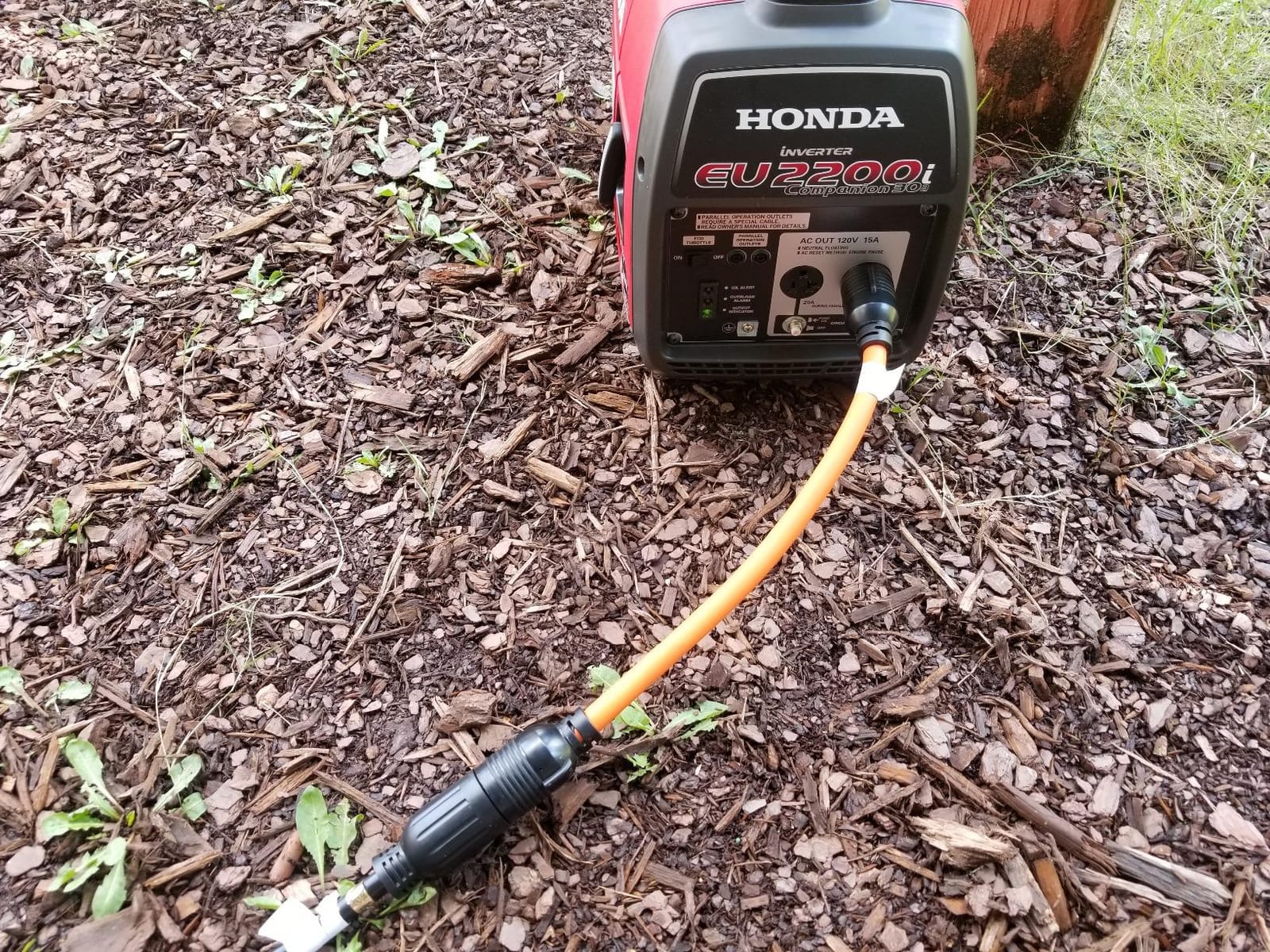 Honda EU2200i Companion 2200 Watt Inverter Generator (EU2200ITAN5) | Super Quiet 120V Gas Powered Portable Generator for Camping or RV Backup Power Supply, Up to 8.1 Hour Run Time customer photo 1