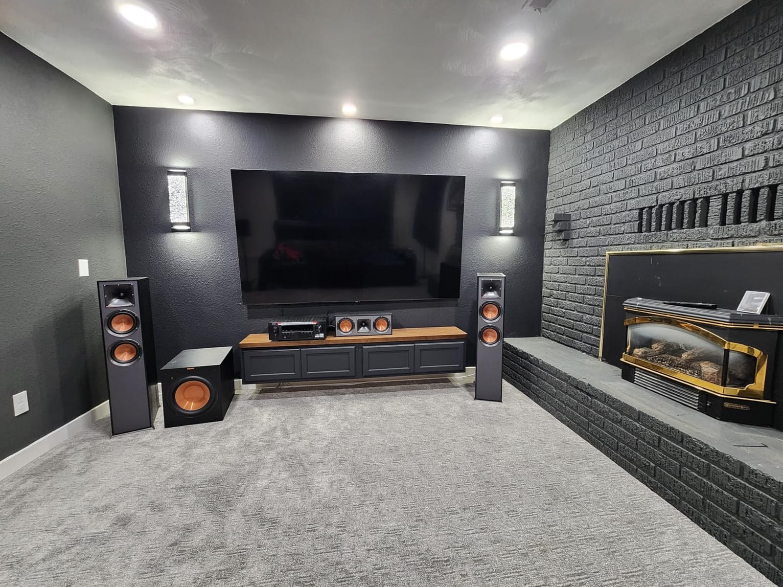 Klipsch Reference 5.1 Dolby Atmos Home Theater System with R-625FA Floorstanding Speakers, R-52C Center, R-41M Surrounds, and R-12SW 12