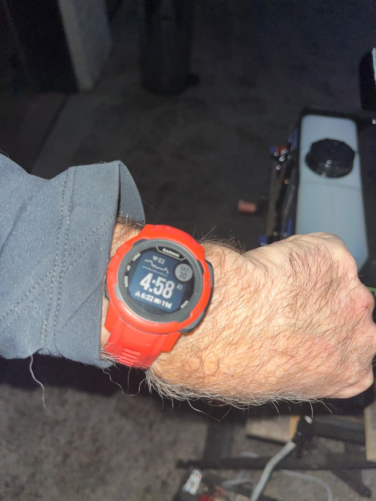Garmin Approach S12, Easy-to-Use GPS Golf Watch, 42k+ Preloaded Courses, Black, 010-02472-00 customer photo 1