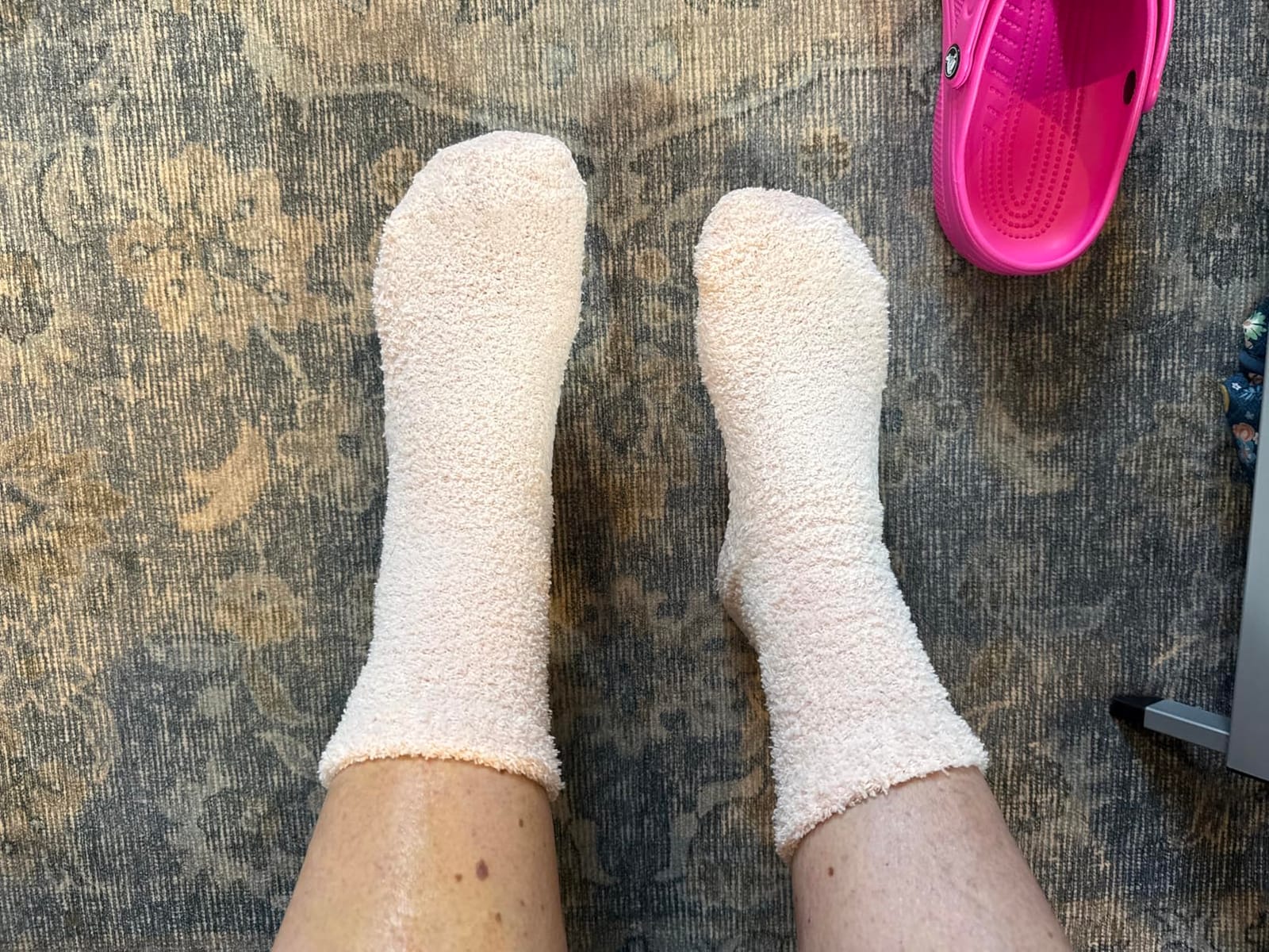 Unboxme Gifts Warm & Cozy Ultra-Luxe Cloud Fuzzy Socks, Gifts for Women & Men customer photo 1