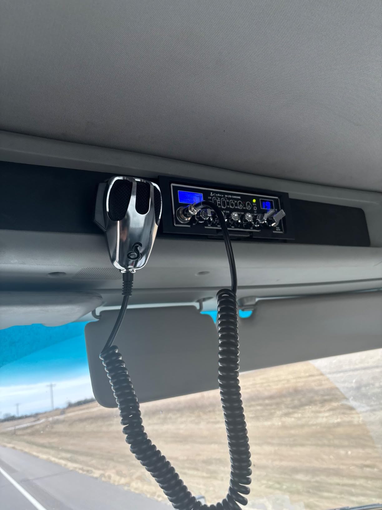 Cobra 29 LTD Chrome AM/FM Professional CB Radio - Easy to Operate, Emergency Radio, Instant Channel 9, 4-Watt Output, Full 40 Channels, Adjustable Receiver and SWR Calibration customer photo 1