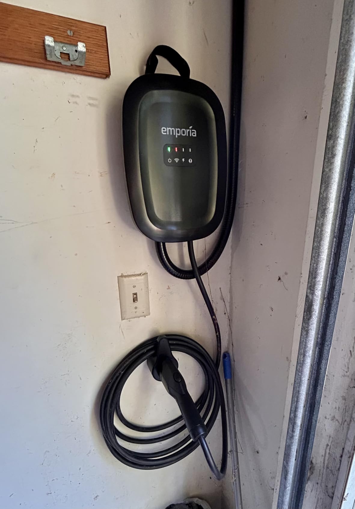 EMPORIA Level 2 EV Charger w/ J1772 Connector - 48 Amp, 240V WiFi Enabled Electric Vehicle Charging Station, 25ft Cable, Hardwired with Whip, White customer photo 2