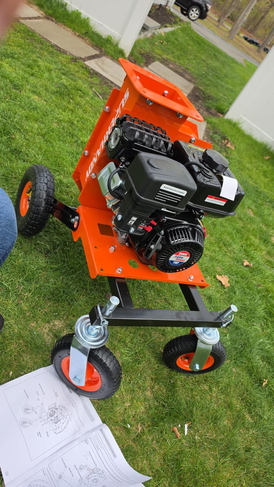 SuperHandy Leaf Vacuum & Wood Chipper - 7 HP 209CC Gas Engine, 10:1 Mulch Ratio, 6 Bushel Bag Capacity, Walk-Behind Leaf Vacuum Mulcher & Wood Chipper customer photo 2