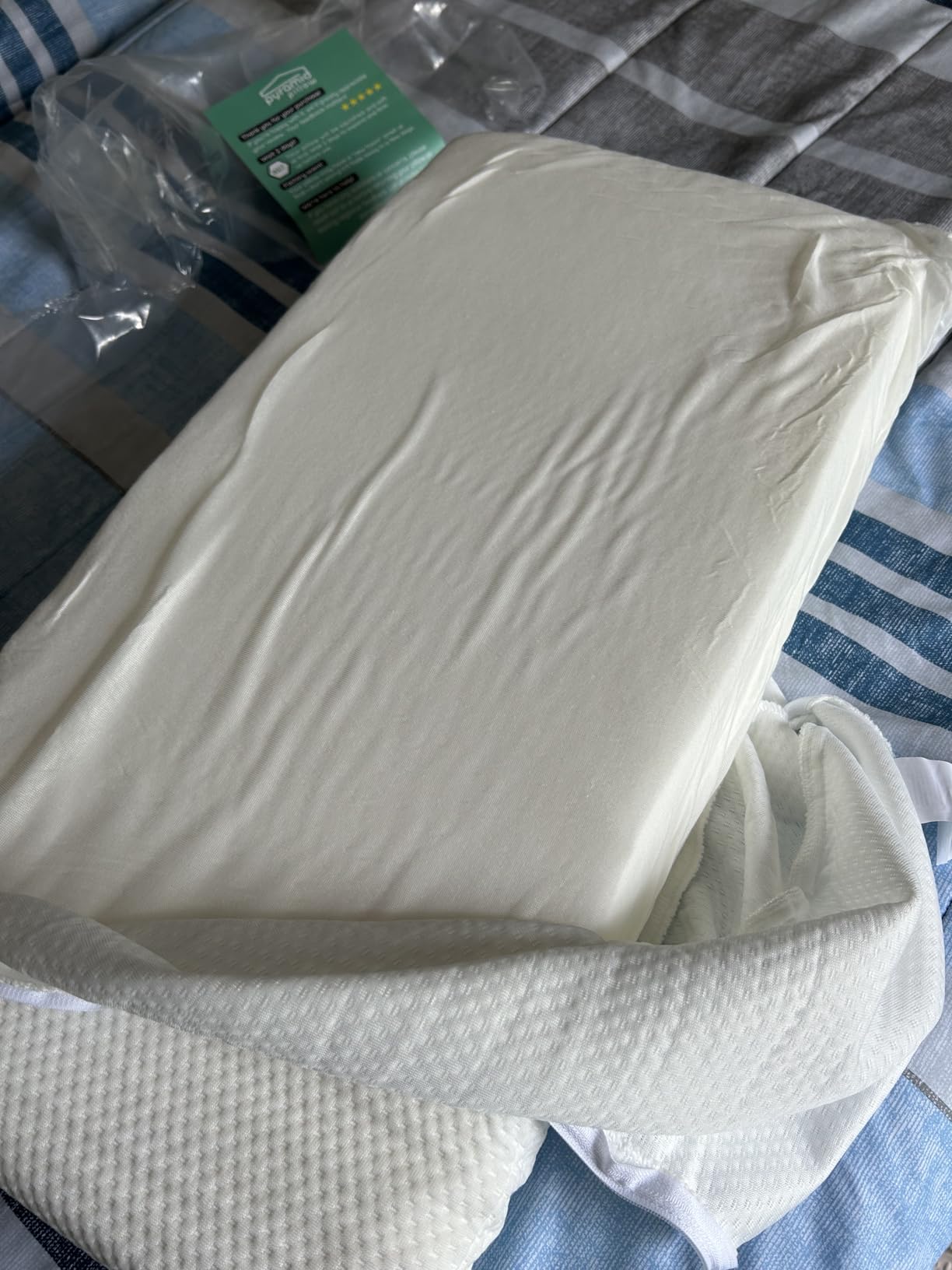 The Original Anti Snoring Pillow for Side Sleepers - Snoring Solution and Remedy - Inclined Memory Foam Pillow for Airway Support, Anti Snore Pillow with Removable Washable Cover customer photo 1