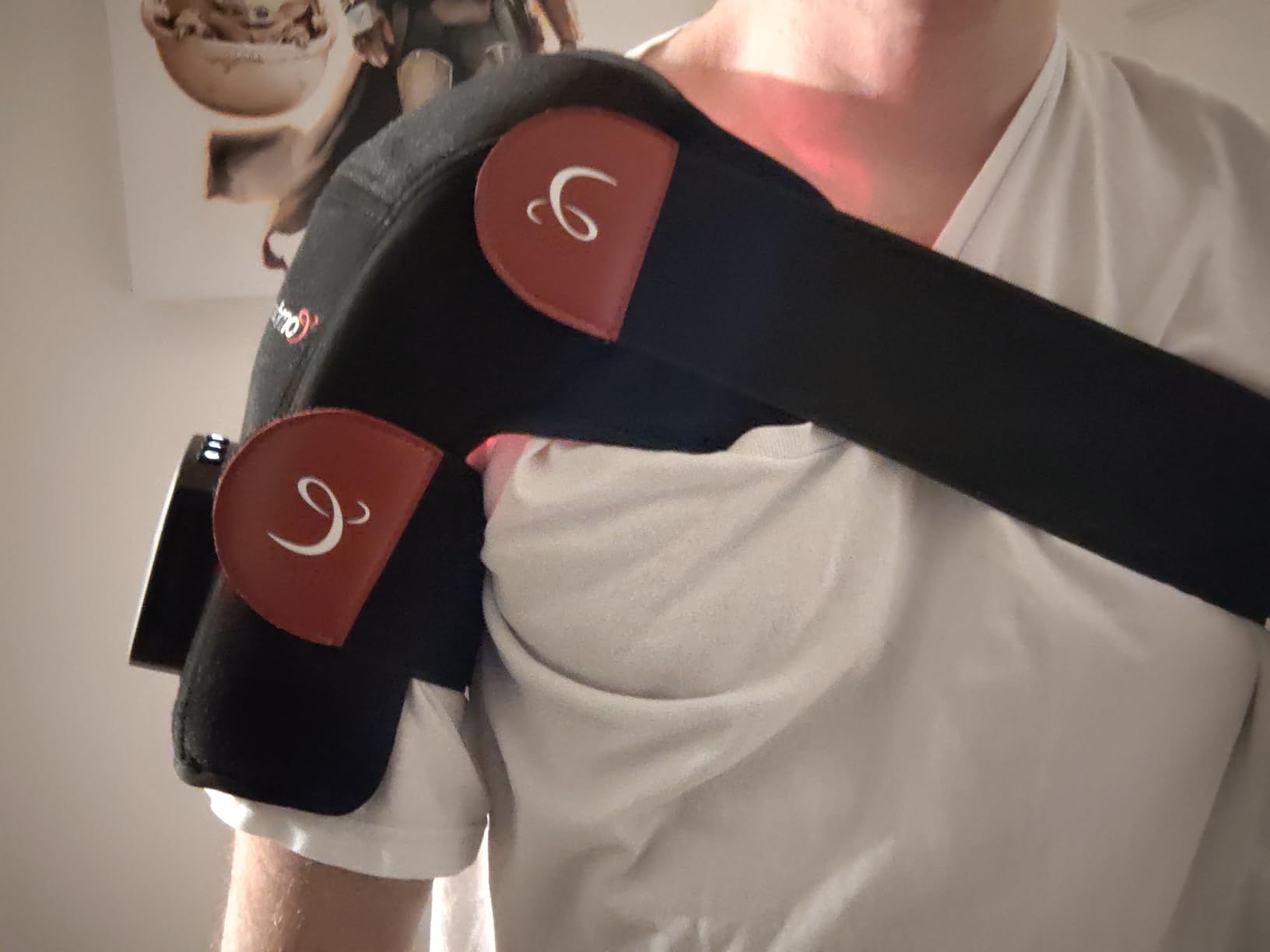 Comfytemp 3D Cordless Red Light Therapy for Shoulder, 94 LEDs, Portable | Wearable Near Infrared Light Wrap, Flexible Wrap with Timer, 660nm & 850nm, Gifts for Women Mom Men(No Massage, One Size) customer photo 2