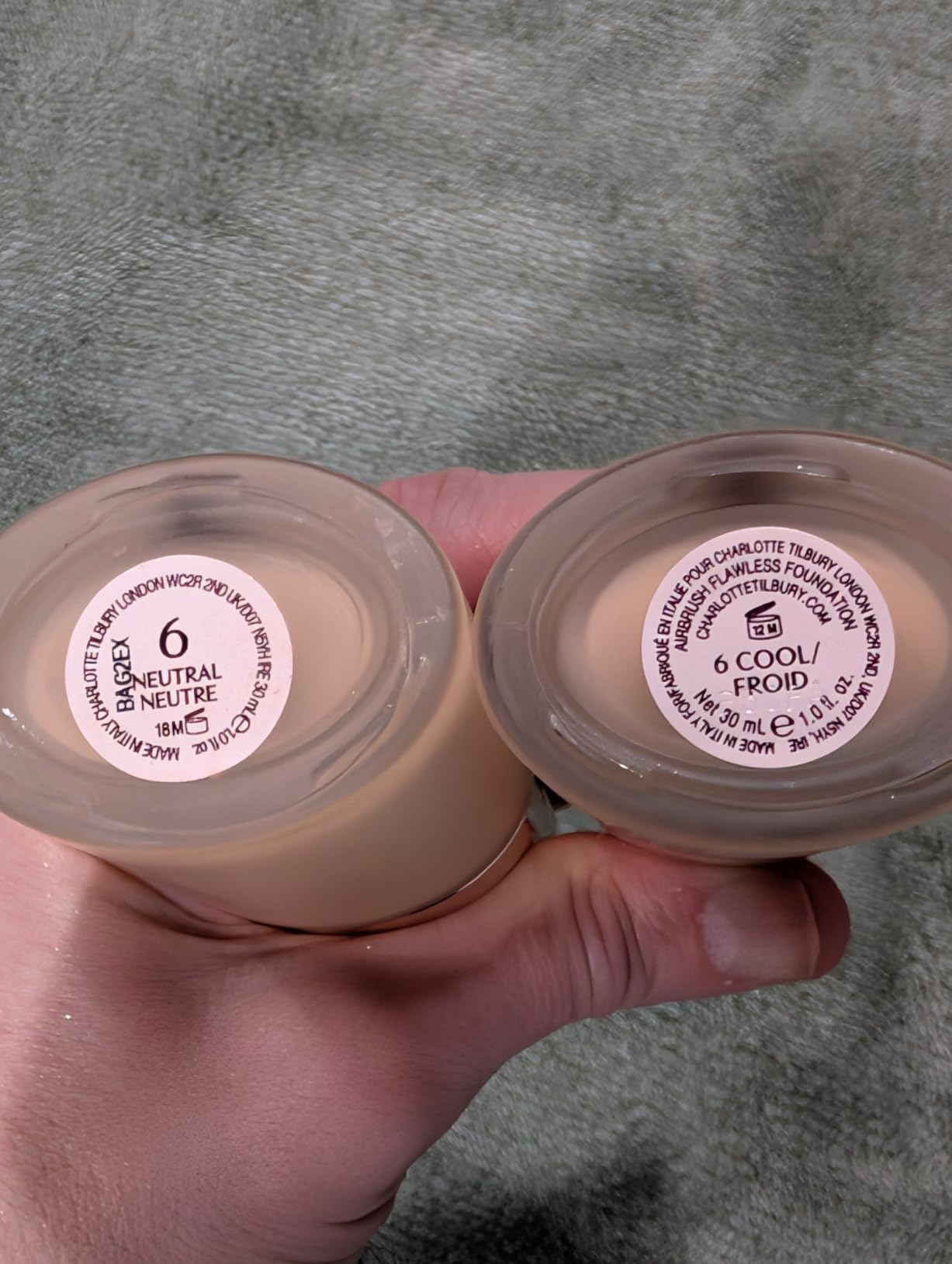 Charlotte Tilbury Airbrush Flawless Matte Foundation - Full Coverage Liquid Makeup with a Natural-Matte Finish - Smoothes & Blurs Pores - Waterproof & Transfer Resistant customer photo 2