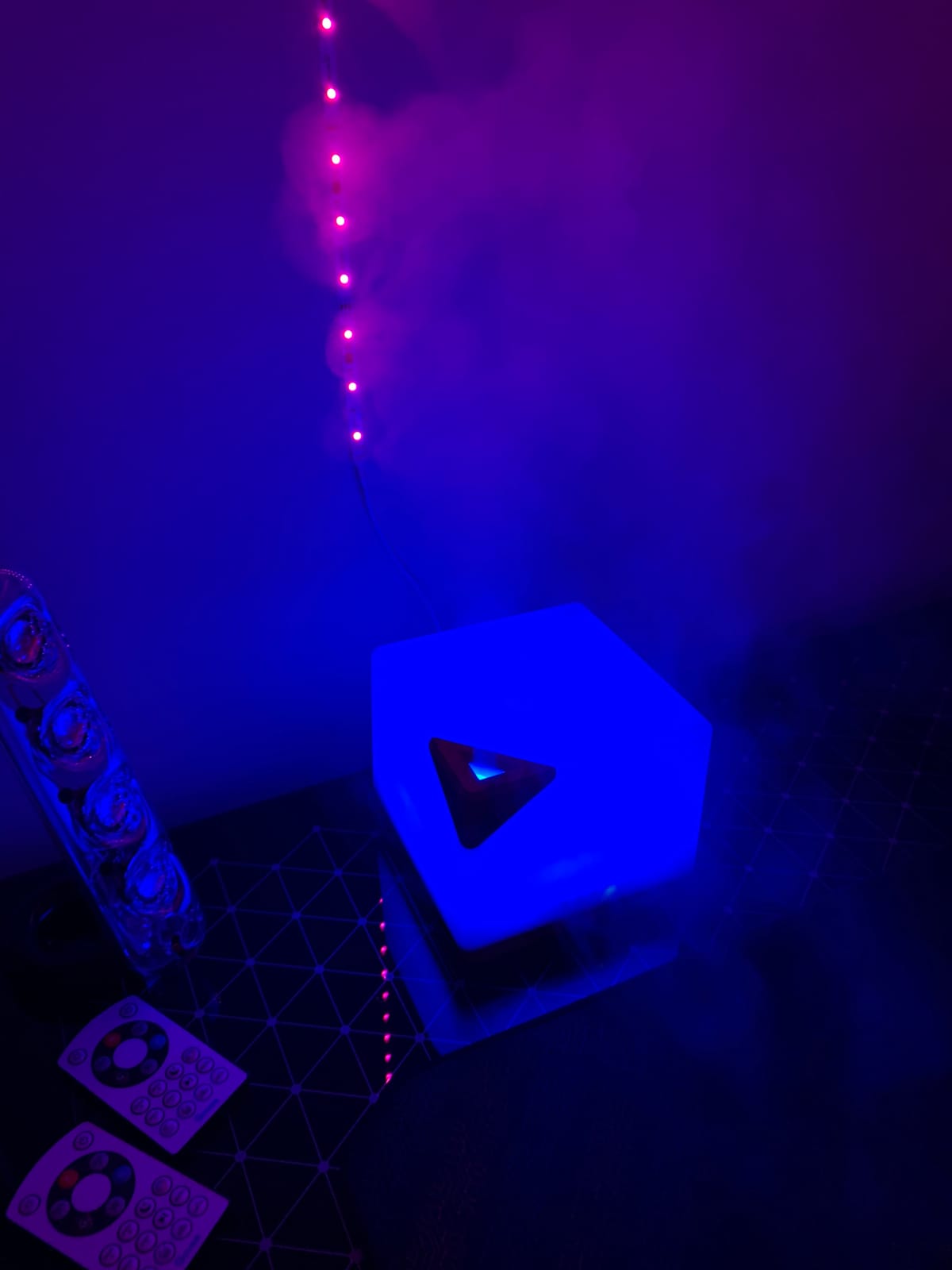 ASAKUKI Essential Oil Diffuser Smart WiFi Humidifier 700 ml | Easy Connect with Alexa and Google Home, Phone App & Voice Control, Customized Schedule Timers and LED Light customer photo 1