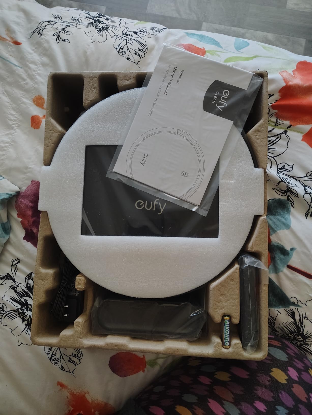 eufy C28 Robot Vacuum Cleaner and Mop Combo, 15,000 Pa, HydroJet Roller Mop | Upgraded from X10 Pro, Zero-Tangle for Pet Hair, Auto Mop Washing&Drying, Self-Emptying&Refilling 2026 New customer photo 2