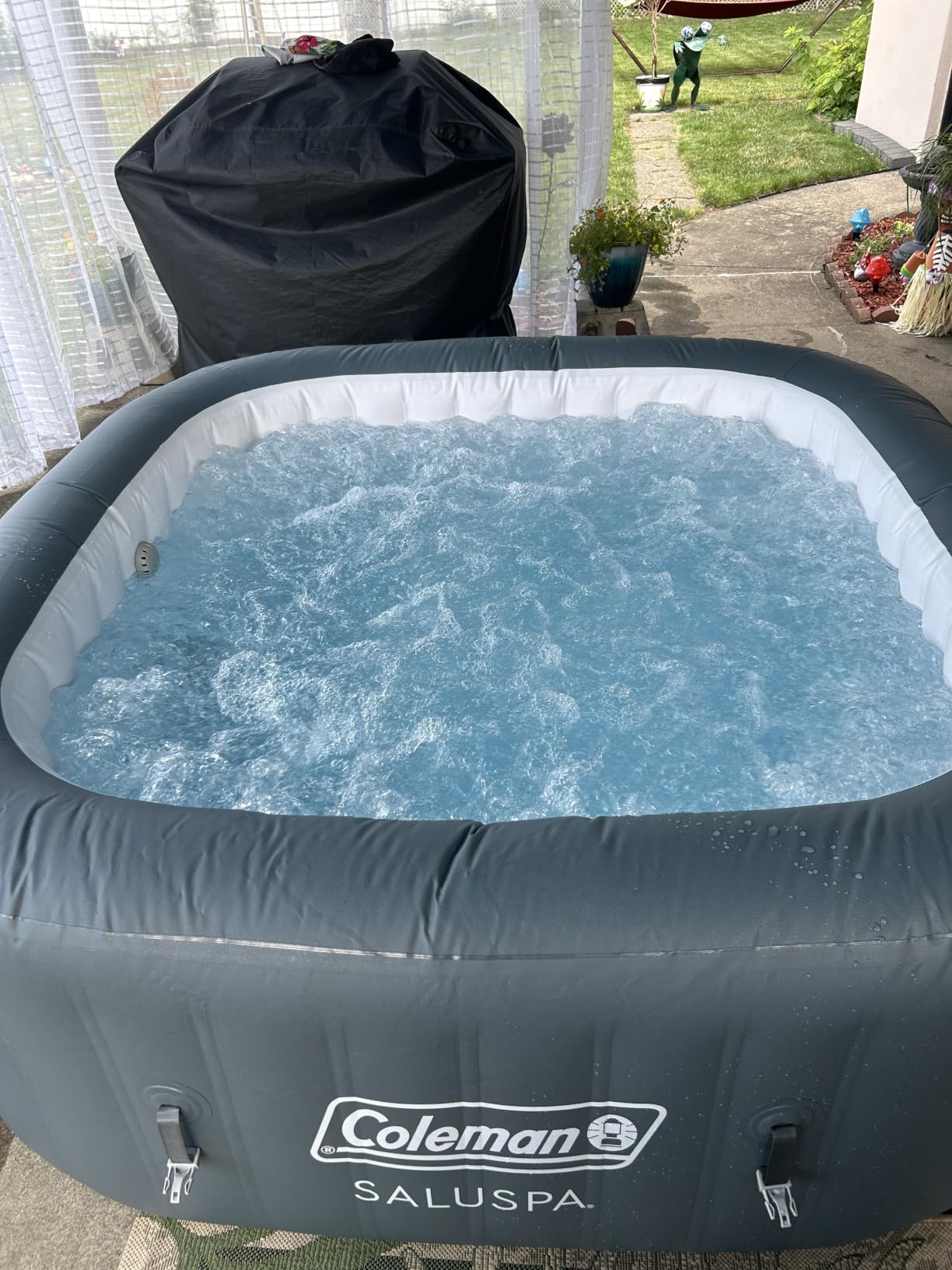 Coleman SaluSpa Hawaii Energy-Efficient 4-6 Person Inflatable Hot Tub | Smart AirJet Portable Outdoor Spa, Built-in EnergySense Insulation, Freeze Shield Technology, 140 Soothing Jets, 71