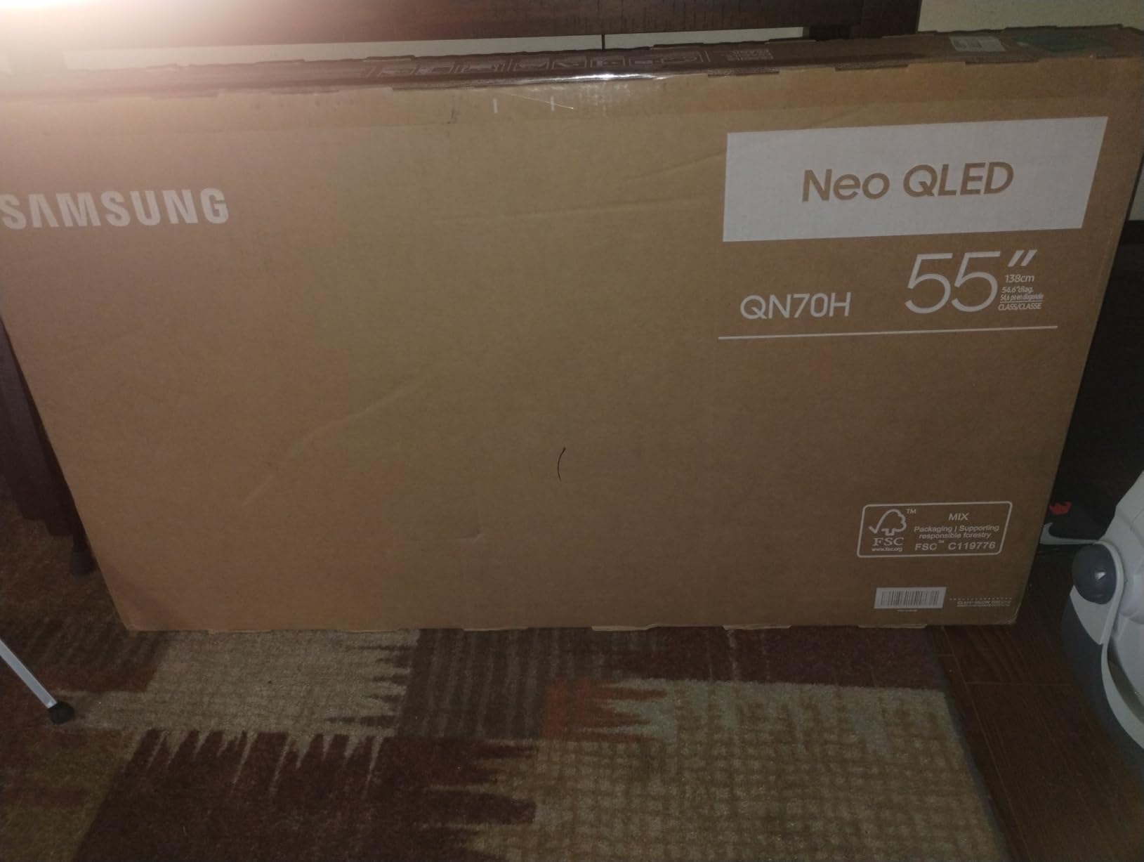 Samsung 65-Inch Class QN70H Series, Neo QLED Mini LED, 4K, Smart TV, 2026 | Samsung Vision AI, Quantum Mini LED, 100% Color Volume with Quantum Dot, NQ4 AI Processor customer photo 2
