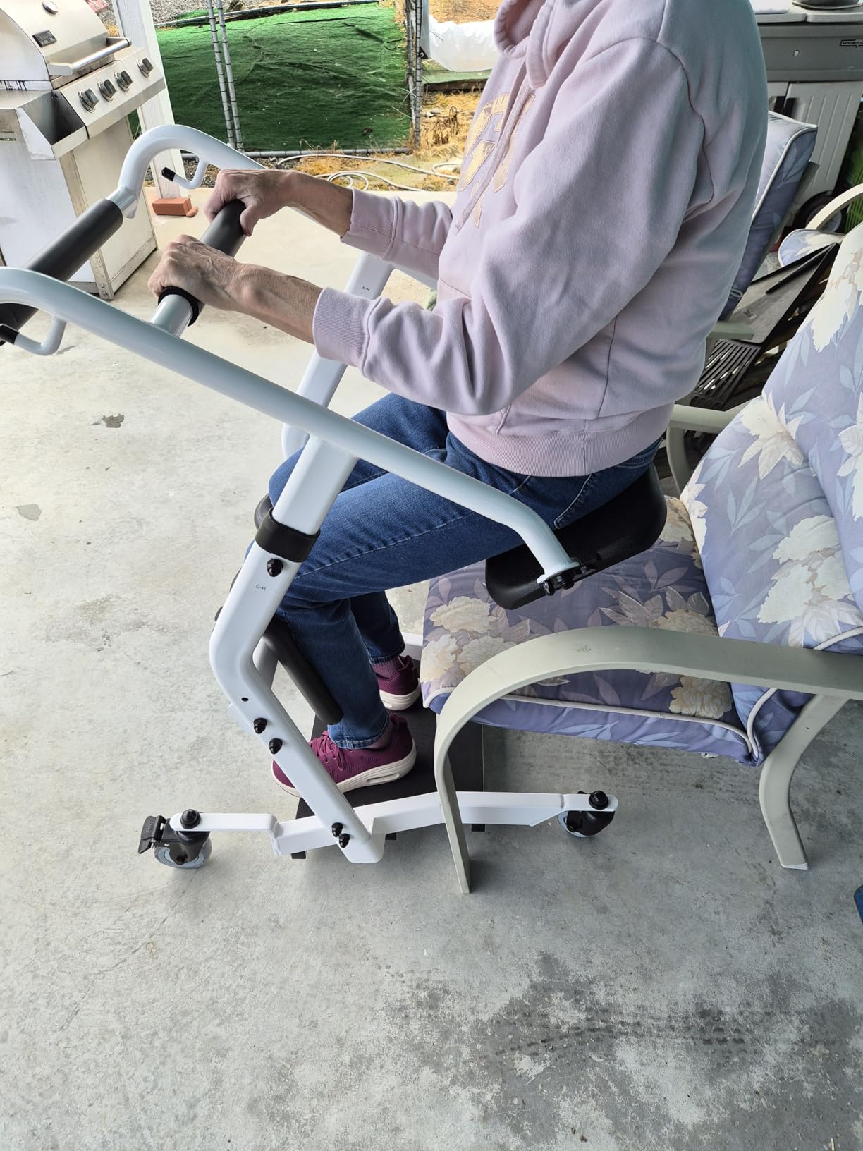 VOCIC Sit to Stand Lift, One-Step Stand Assist Lift for Elderly, Patient Lift Chair Transport Unit with Wheels, Fall Prevention & Muscle Building, AY03 2026 Upgraded customer photo 2