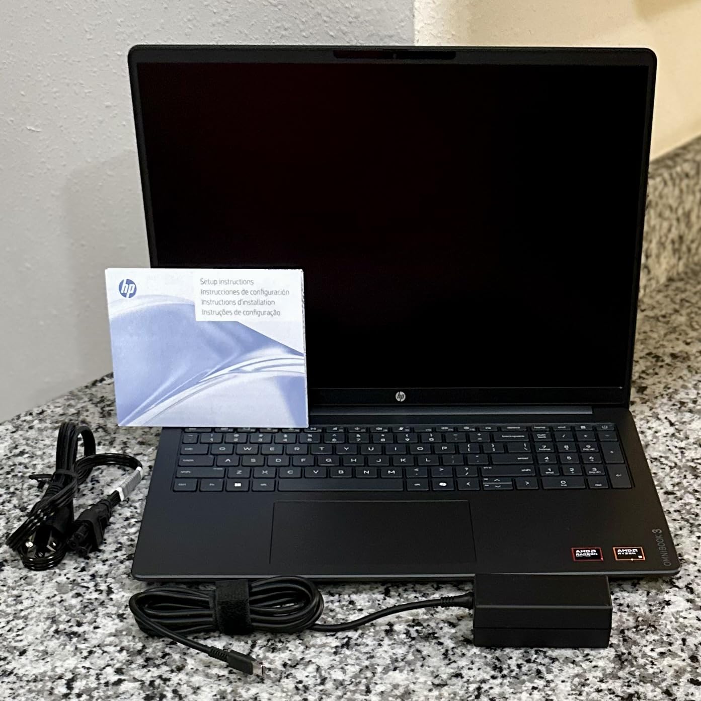 HP OmniBook 3 16 inch Laptop PC, 2K Touchscreen, AMD Ryzen 3 30, 8 GB RAM, 256 GB SSD, AMD Radeon 610M GPU, Windows 11 Home, Mica Silver, 16-by0199nr customer photo 1