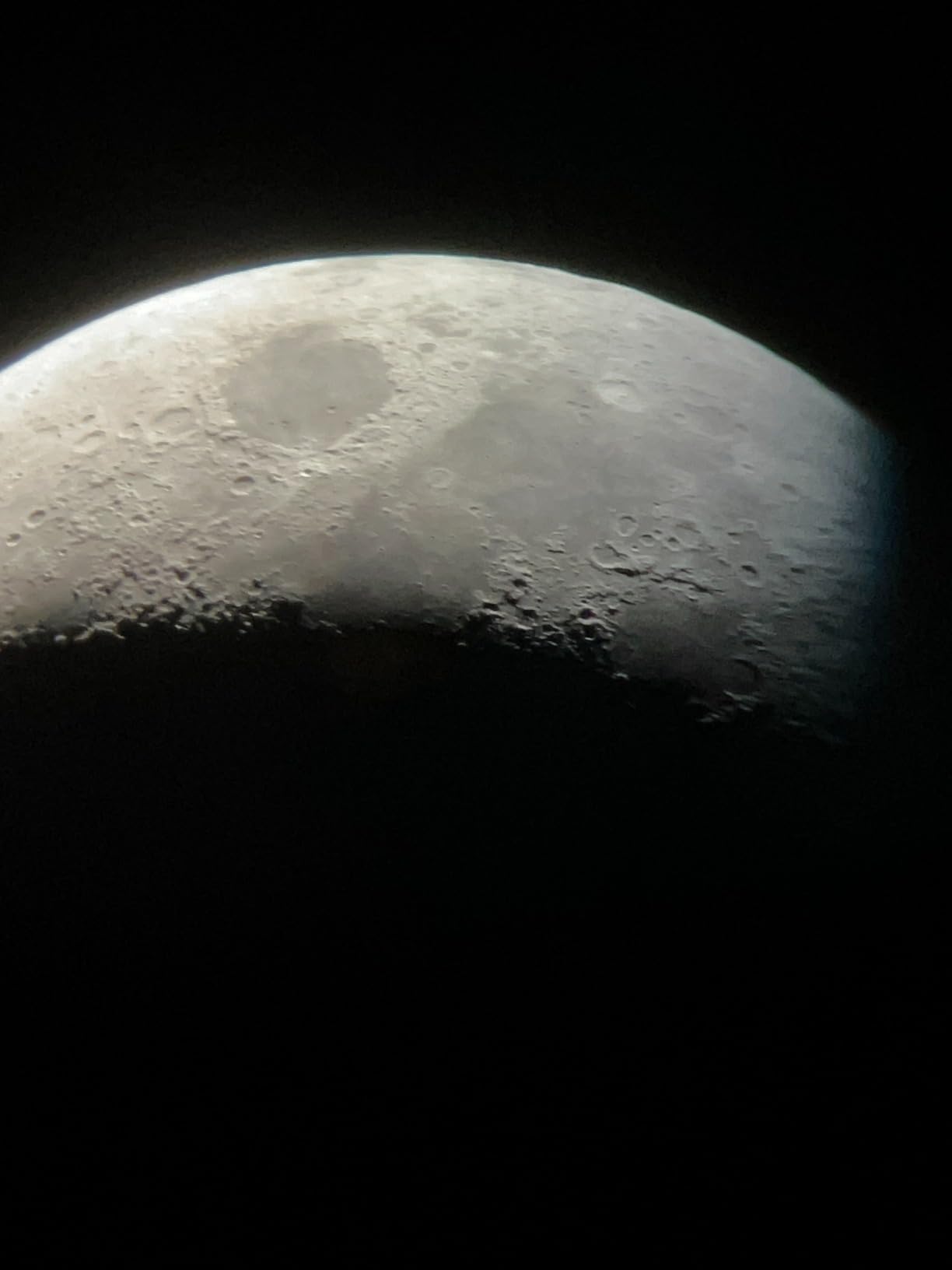 Celestron AstroMaster 130EQ Telescope for Deep-Sky Beginners customer photo 1