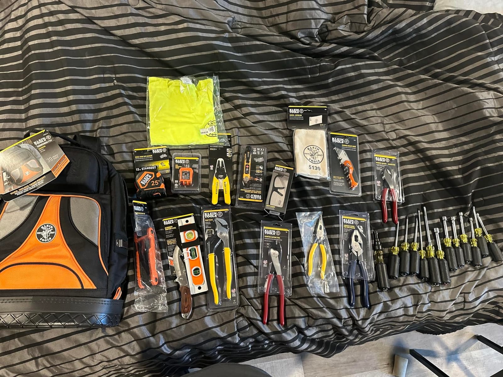 Klein Tools 80028 Hand Tools Kit includes Pliers, Screwdrivers, Nut Drivers, Backpack, and More Jobsite Tools, 28-Piece customer photo 2