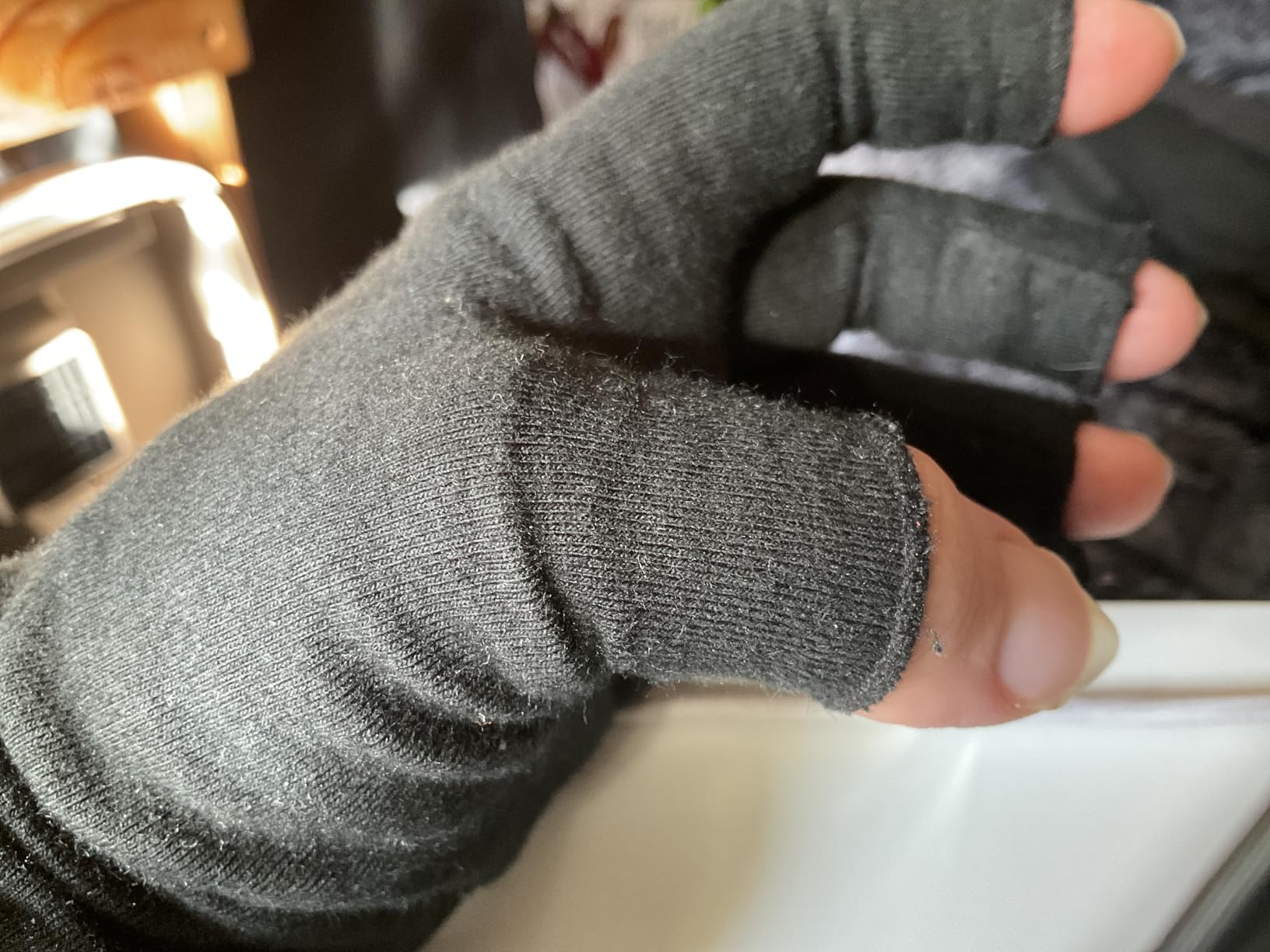 IMAK Compression Arthritis Gloves - Fingerless, Support for Joint Pain & Circulation, Unisex, Compression Gloves customer photo 1