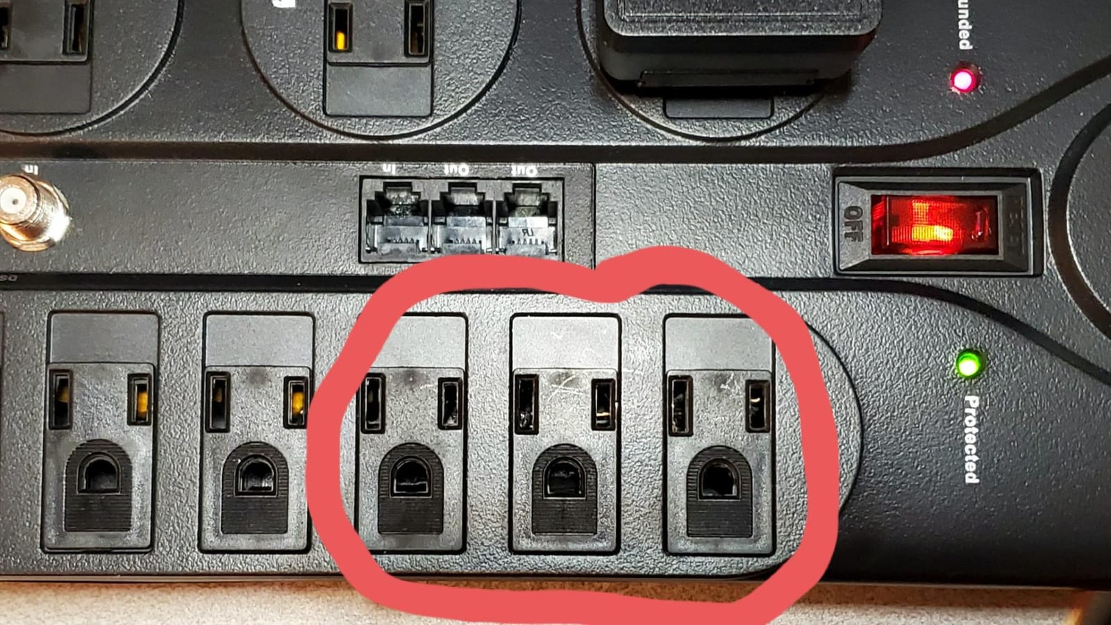 Eaton Tripp Lite TLP1208TELTV Flat Plug Surge Protector TV & Phone Ports customer photo 2