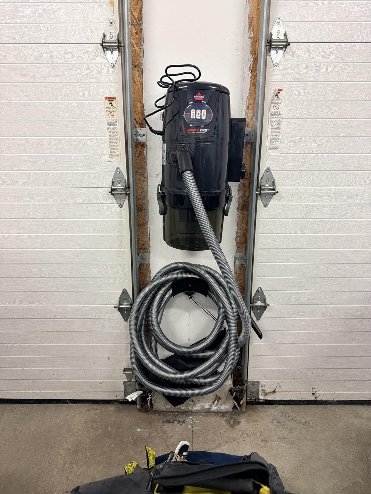 Bissell Garage Pro Wall-Mounted Wet Dry Vacuum/Blower, 18P03 | Auto tool kit included; wall-mount saves floor space; wet/dry blower for garage & vehicle detailing customer photo 1